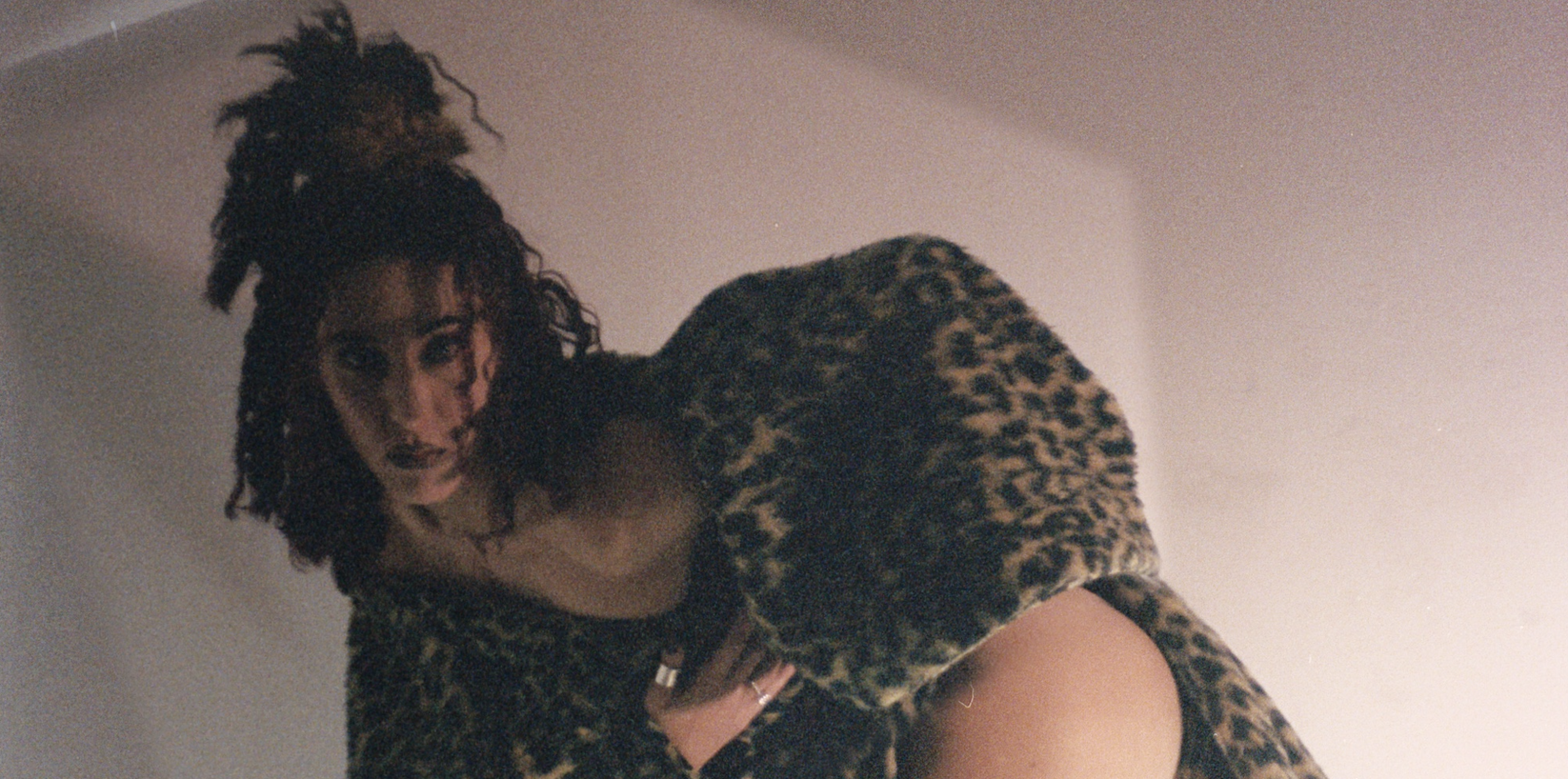 Premiere: “The New Now”, Abyss X and the Mythological Gaze 