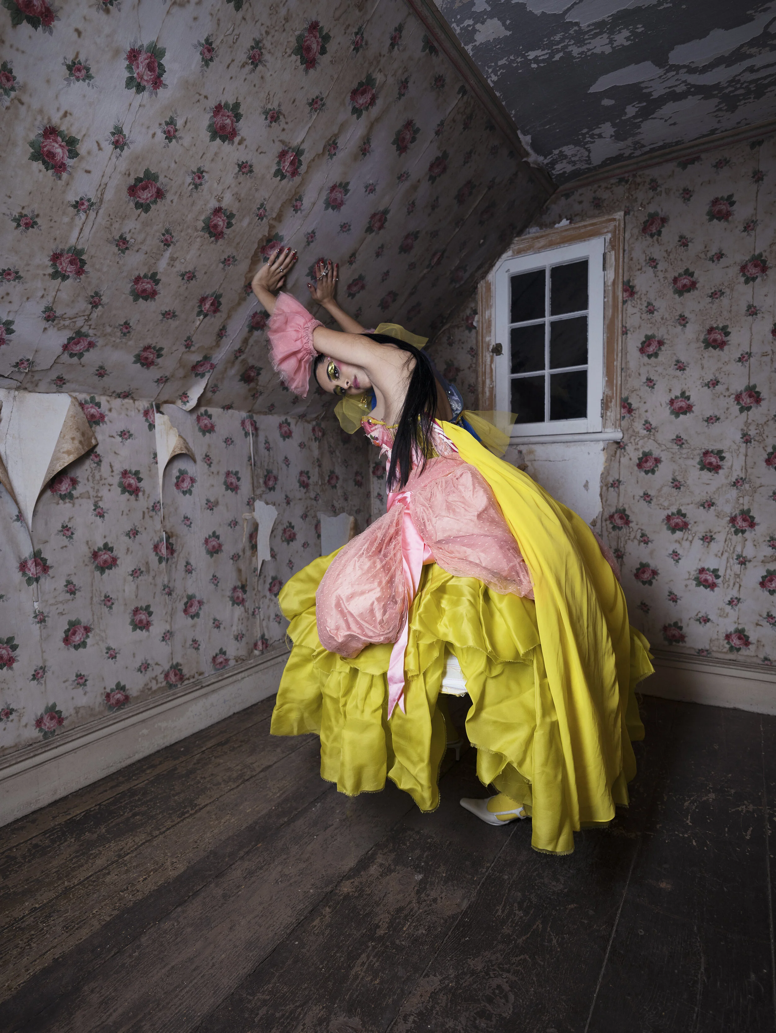 Popstar Gia Woods exudes glam &amp; grit with new Cut Season EP