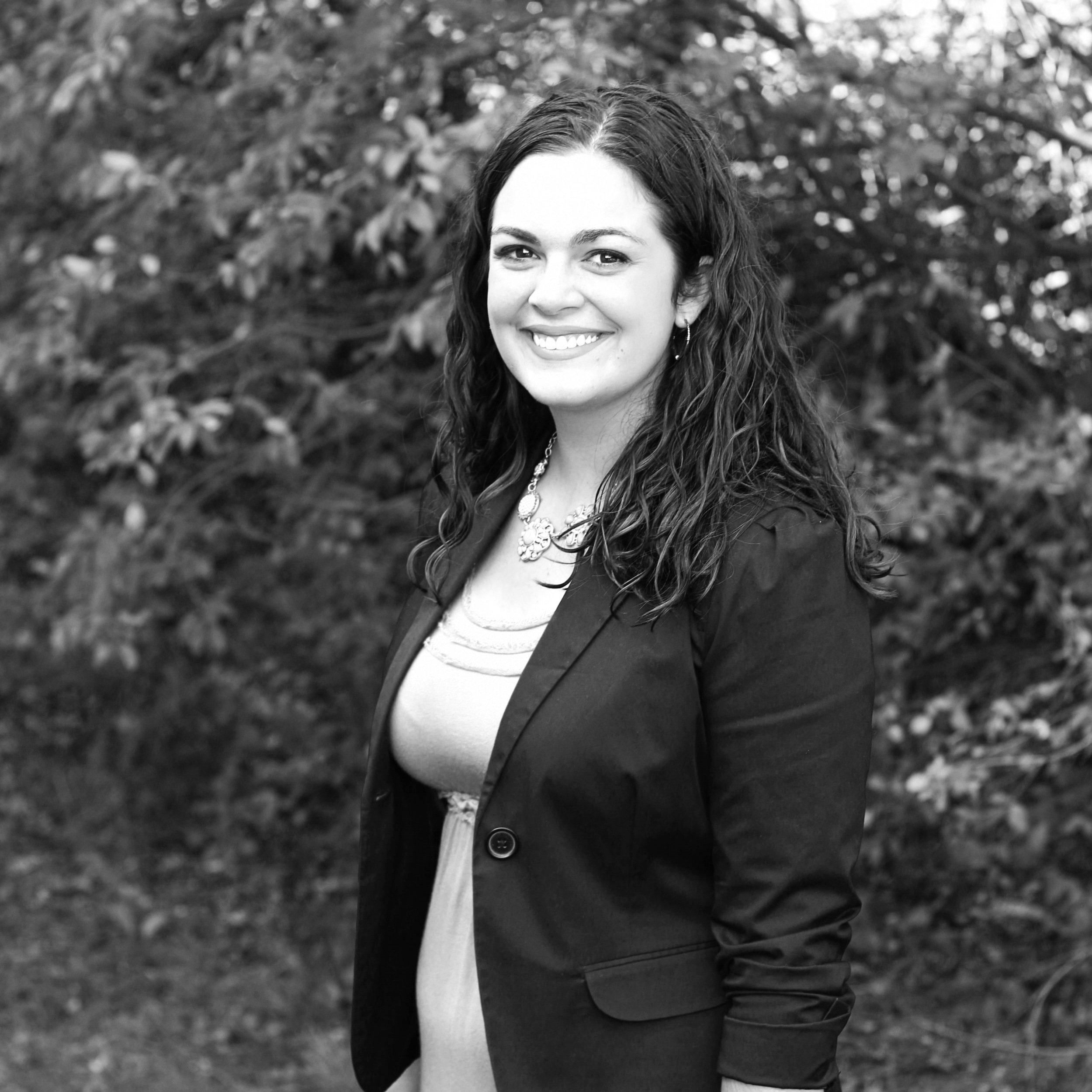 Admission+Coordinator+-+Southern+Wesleyan+University++Chelsea+is+originally+from+Southeastern+Michigan+and+is+an+avid+Detroit+sports+fan.+After+graduating+from+Cedarville+University+with+a+degree+in+Communication%2C+She+attended+Liberty+University+to+pursue+her+Masters+in+Strategic+Communication.++During+her+time+at+LU%2C+she+had+the+opportunity+to+teach+Freshman+Speech+multiple+semesters.+While+working+through+her+second+year+of+grad+school%2C+she+also+worked+at+a+gap+year+program+in+Pennsylvania.+Upon+graduation+in+2015%2C+Chelsea+moved+to+Greenville%2C+SC+to+be+near+her+now+husband%2C+Marc.+Before+settling+into+higher+education%2C+Chelsea+worked+at+a+marketing+agency.++She+currently+works+at+Southern+Wesleyan+University+as+an+Admission+Coordinator+for+adult+students.jpg