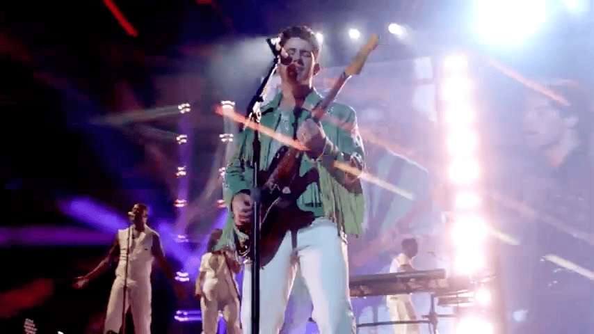 Jonas Brothers - _Delta Jet Set_ trailer1.gif