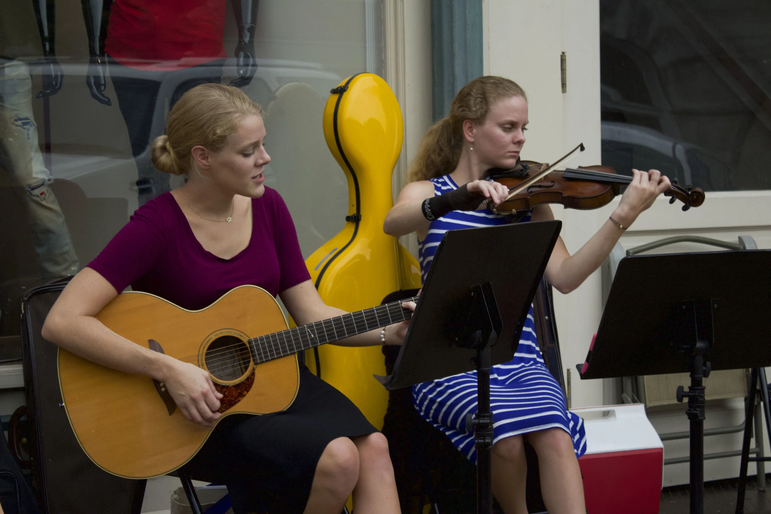 Lucy and Laura Sandifer .JPG