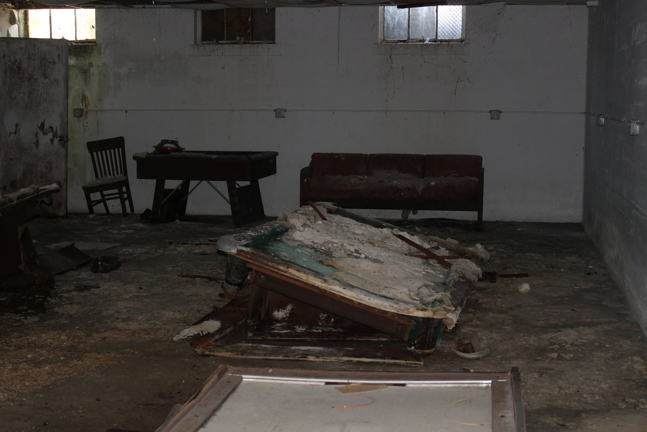  A collapsing pool table in one of the game rooms.  