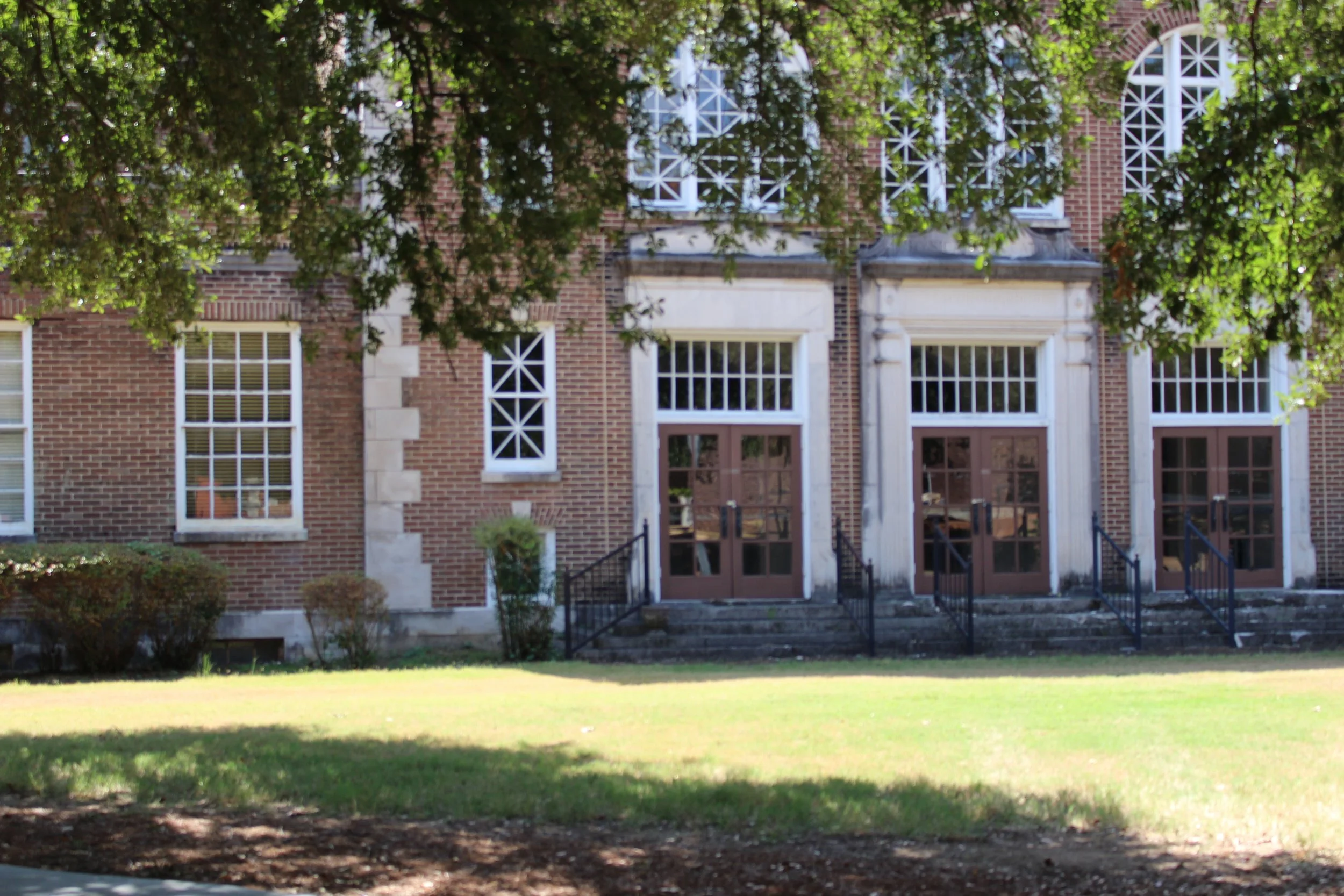 Images of the old Pohl Gym before restoration