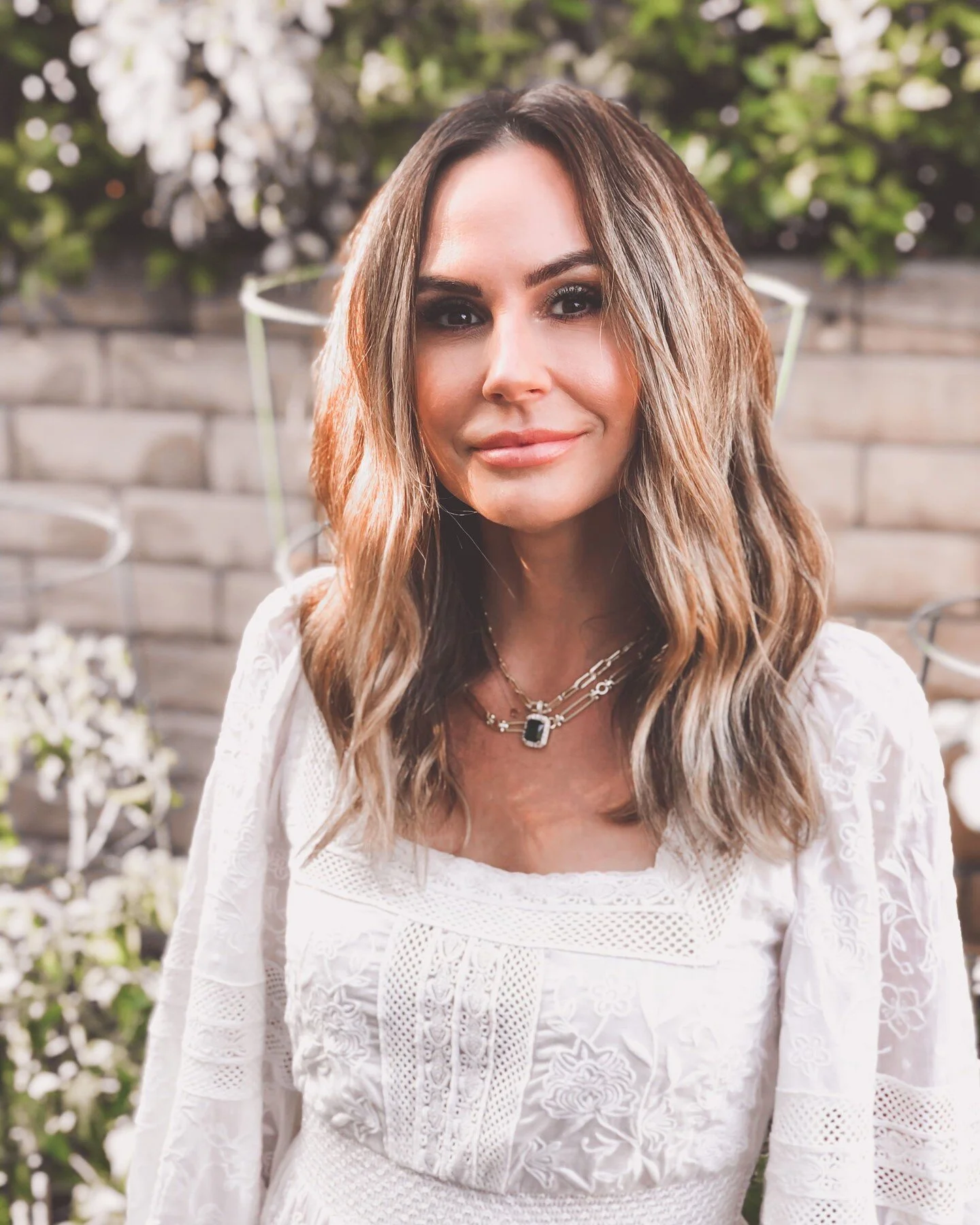 I think my next project needs to be a whole system of hair growing, no heat, electric stimulation, vitamins, products, and a Bujo for growing a giant mane of big healthy hair. You in?