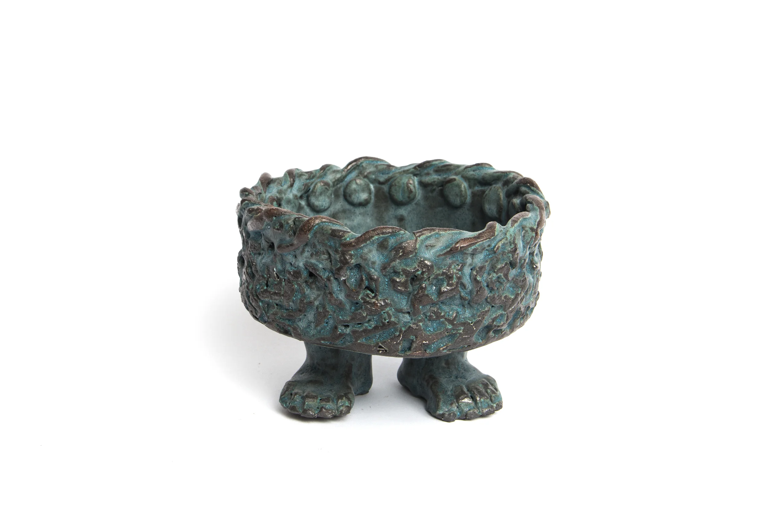 Bowl with Feet (47.1)