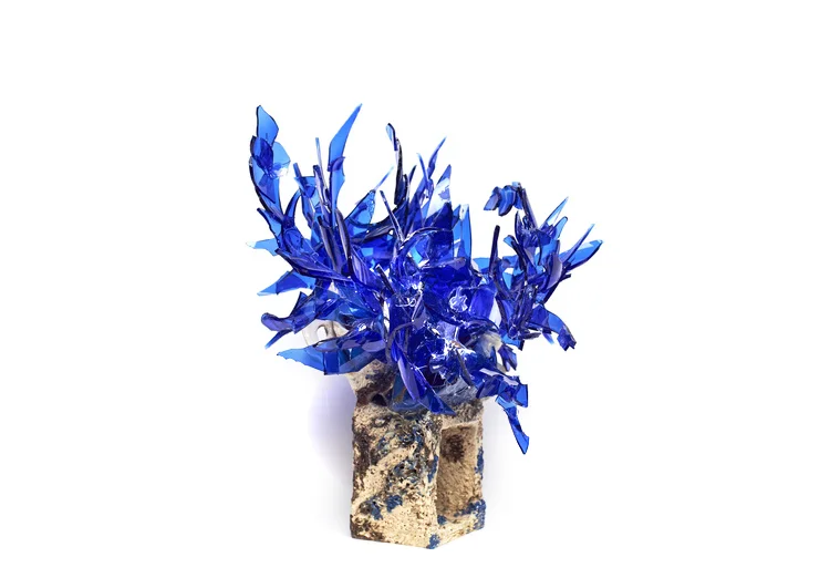 Rectangular Base with Blue Glass (156.2)