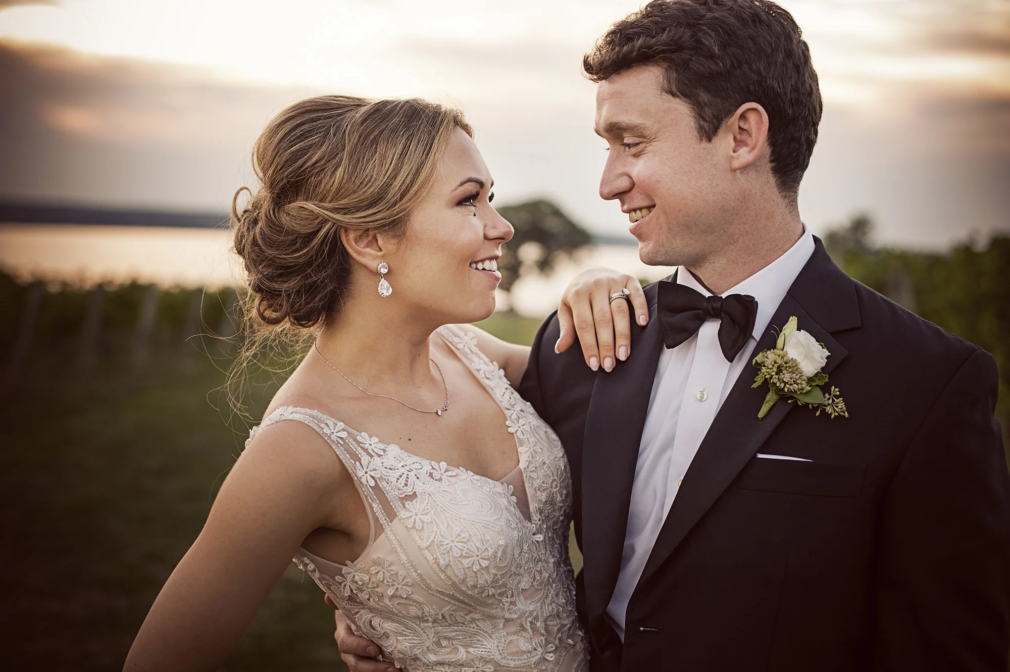 Rochester-Wedding-Photographer-174.jpg