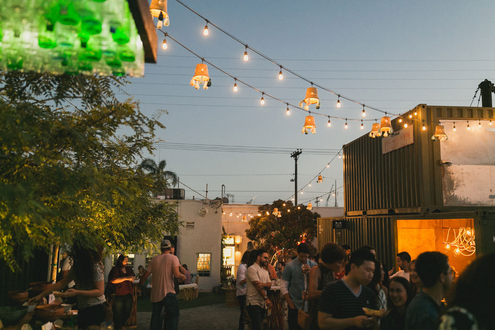 Working together with our vendor friends to bring you the best San Diego taco cart catering! Layered Vintage, Pow Wow Design Studio, Barçon Cocktail Co., The Hostess Haven, Luna Wild, One Bunk in Barrio Logan, Jackie Wonders Photography, The Roc Shop, Rebecca Eichten.