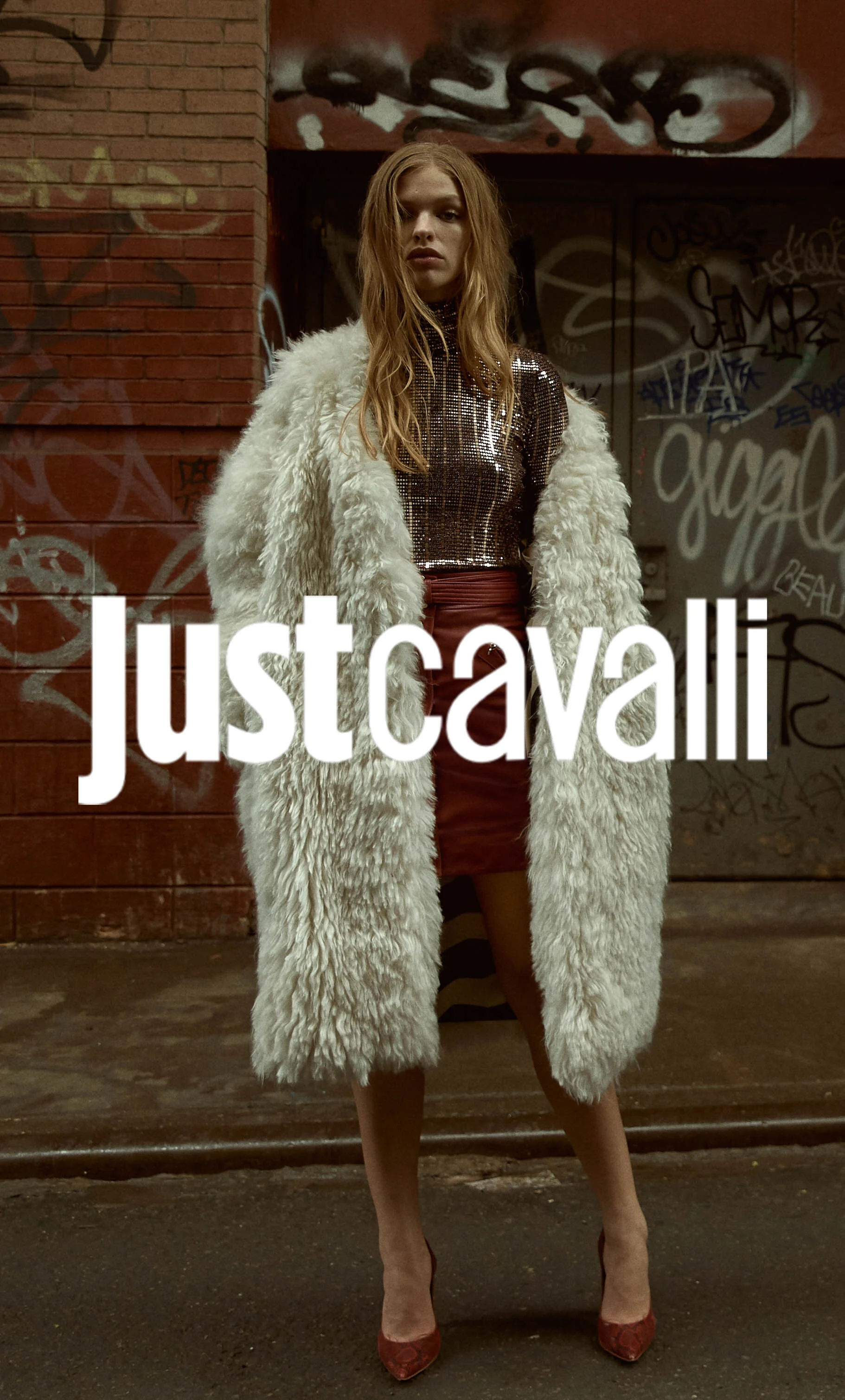 P00178_JUSTCAVALLI_010C _030_02b_RGB copy.jpg