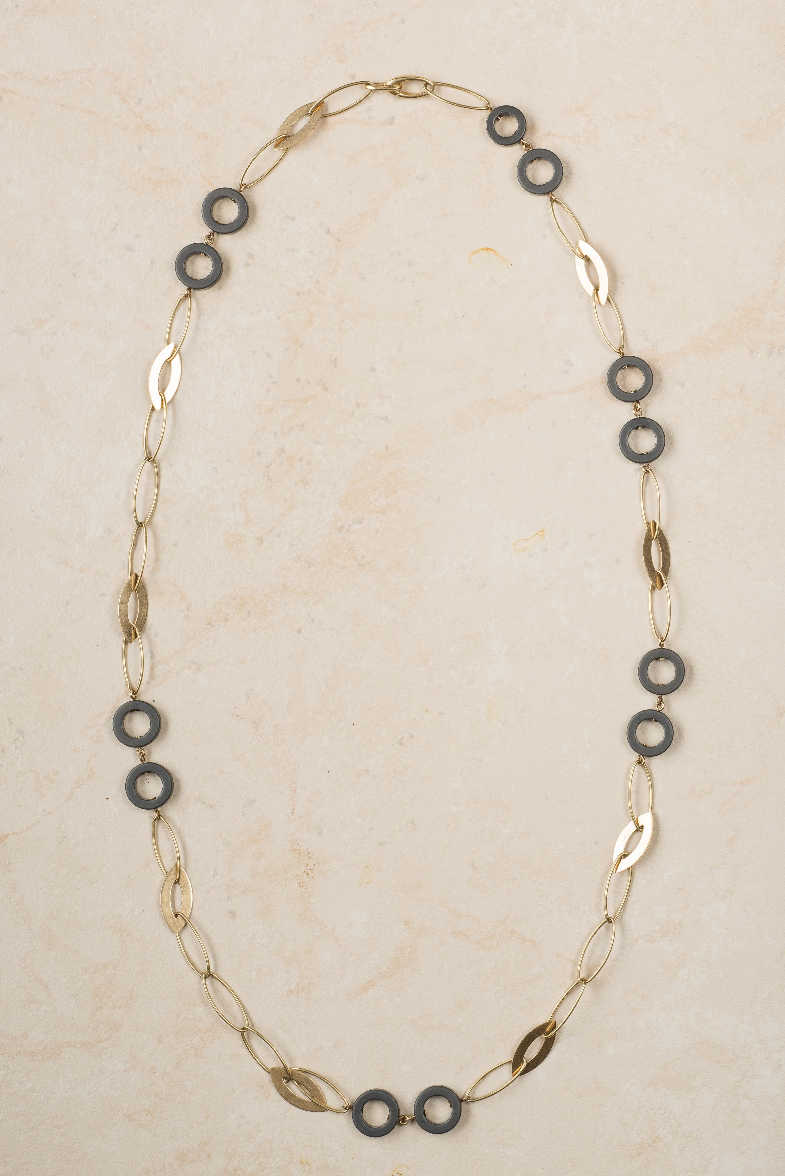 14 carat gold chain and steel disc /n27