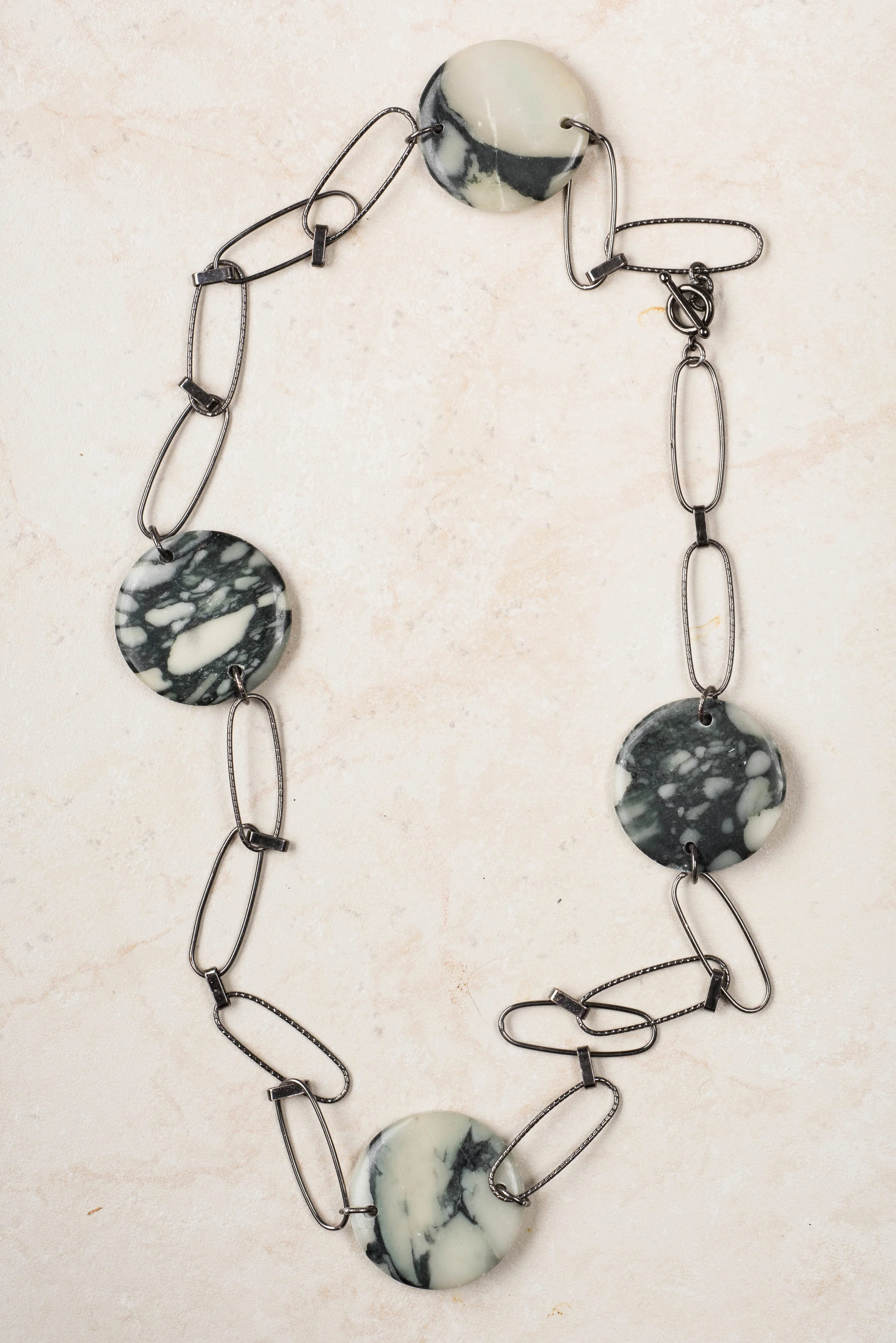 marble disc and steel necklace/n97