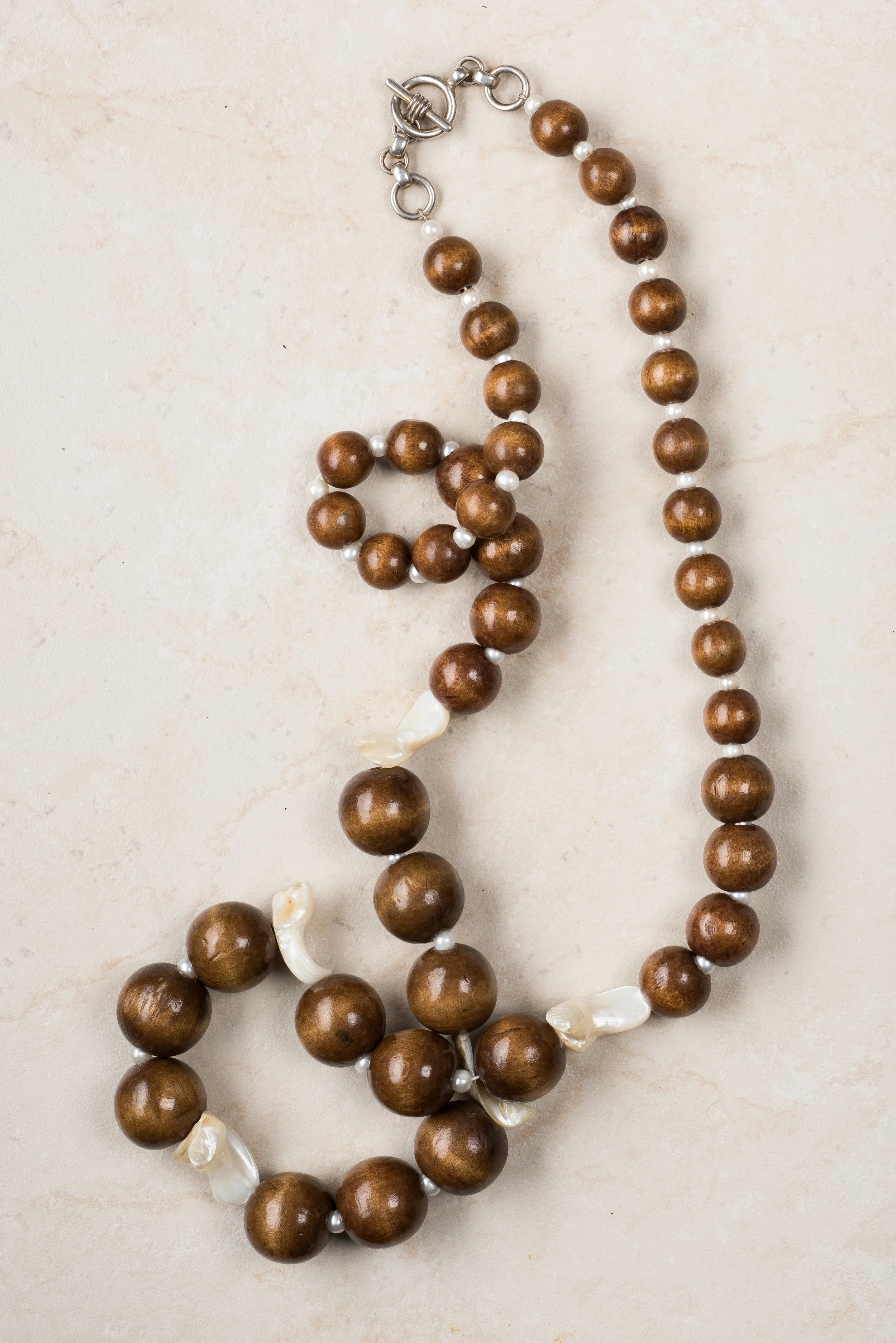 wood bead and baroque pearl necklace/n102