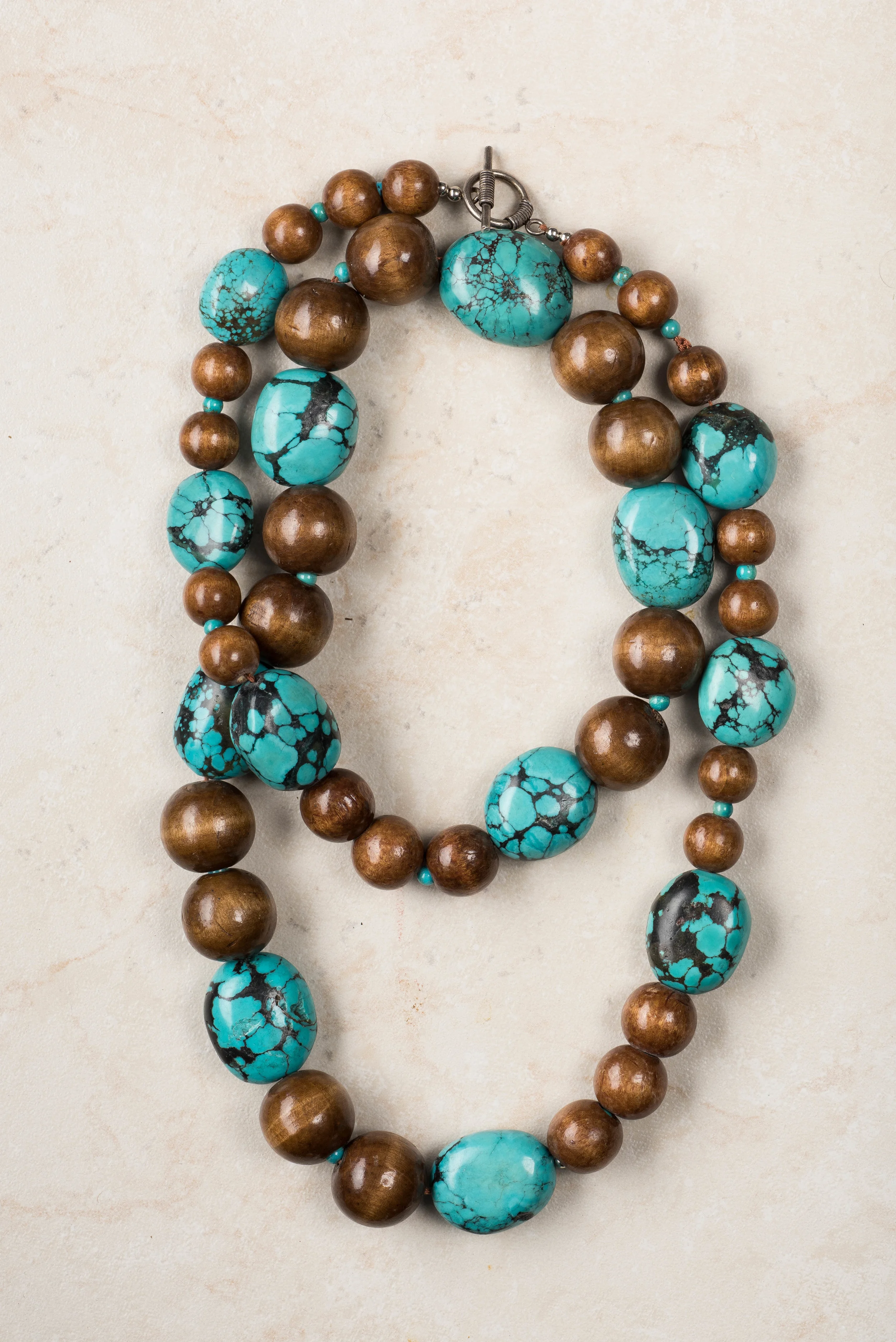 turquoise and wood bead necklace/n106