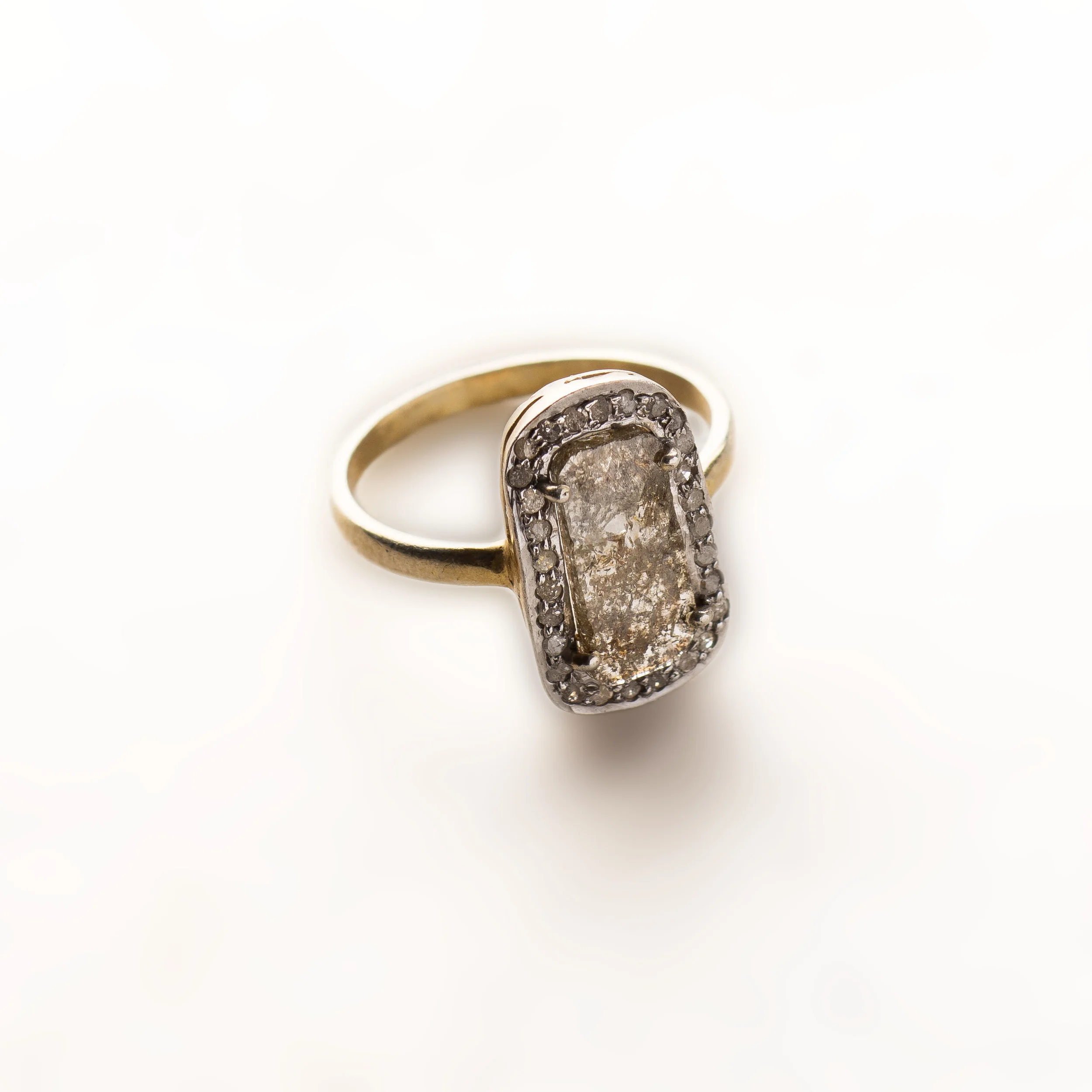 yellow diamond chip , 14K/r156