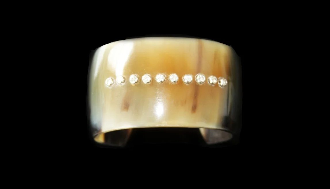 diamond studded horn cuff/b220