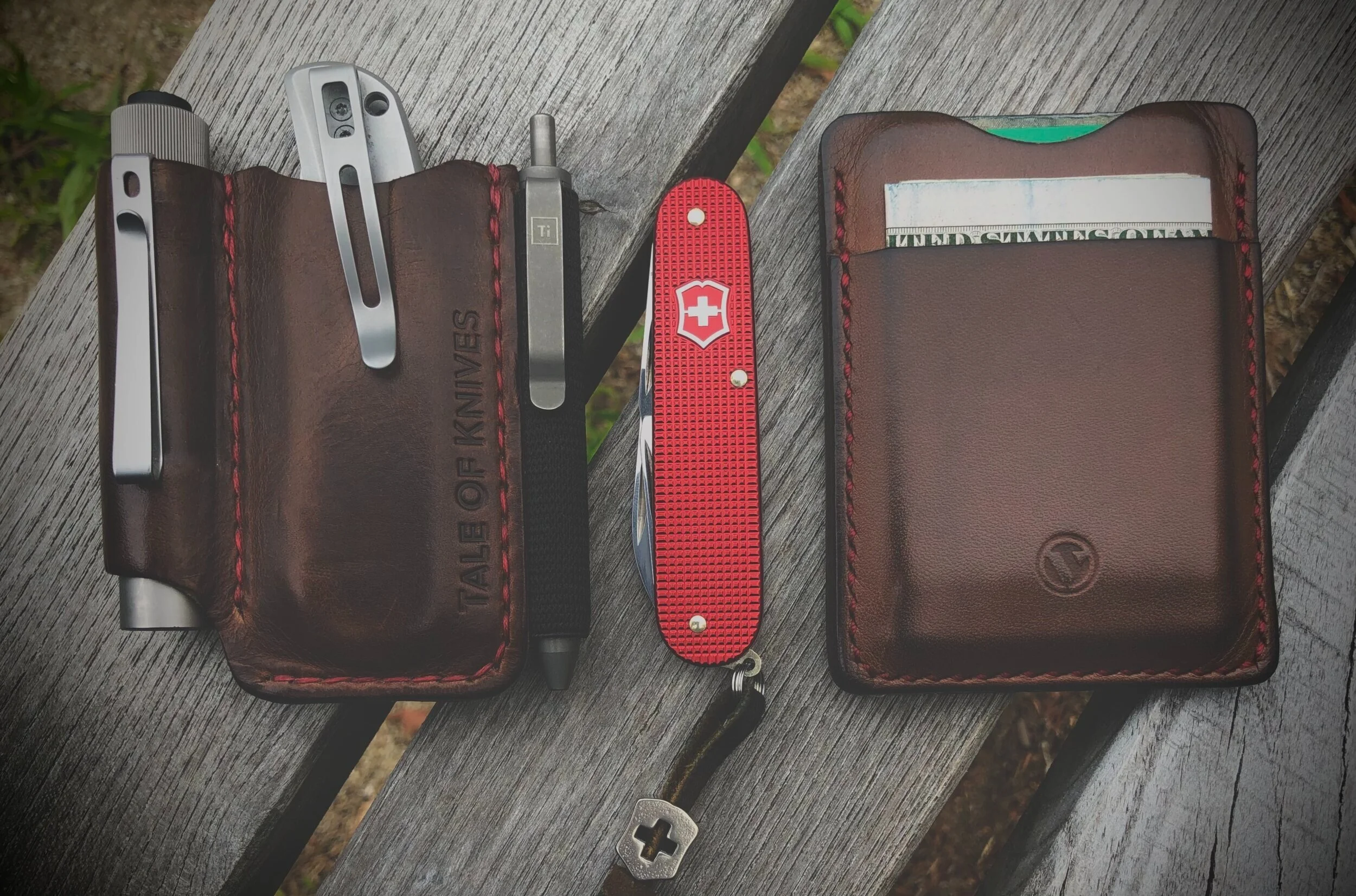 Outdoorsy Leather Everyday Carry Erik Arvidson — Best Damn EDC
