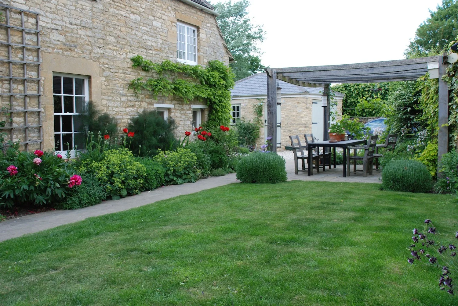 Cottage garden, West Oxfordshire
