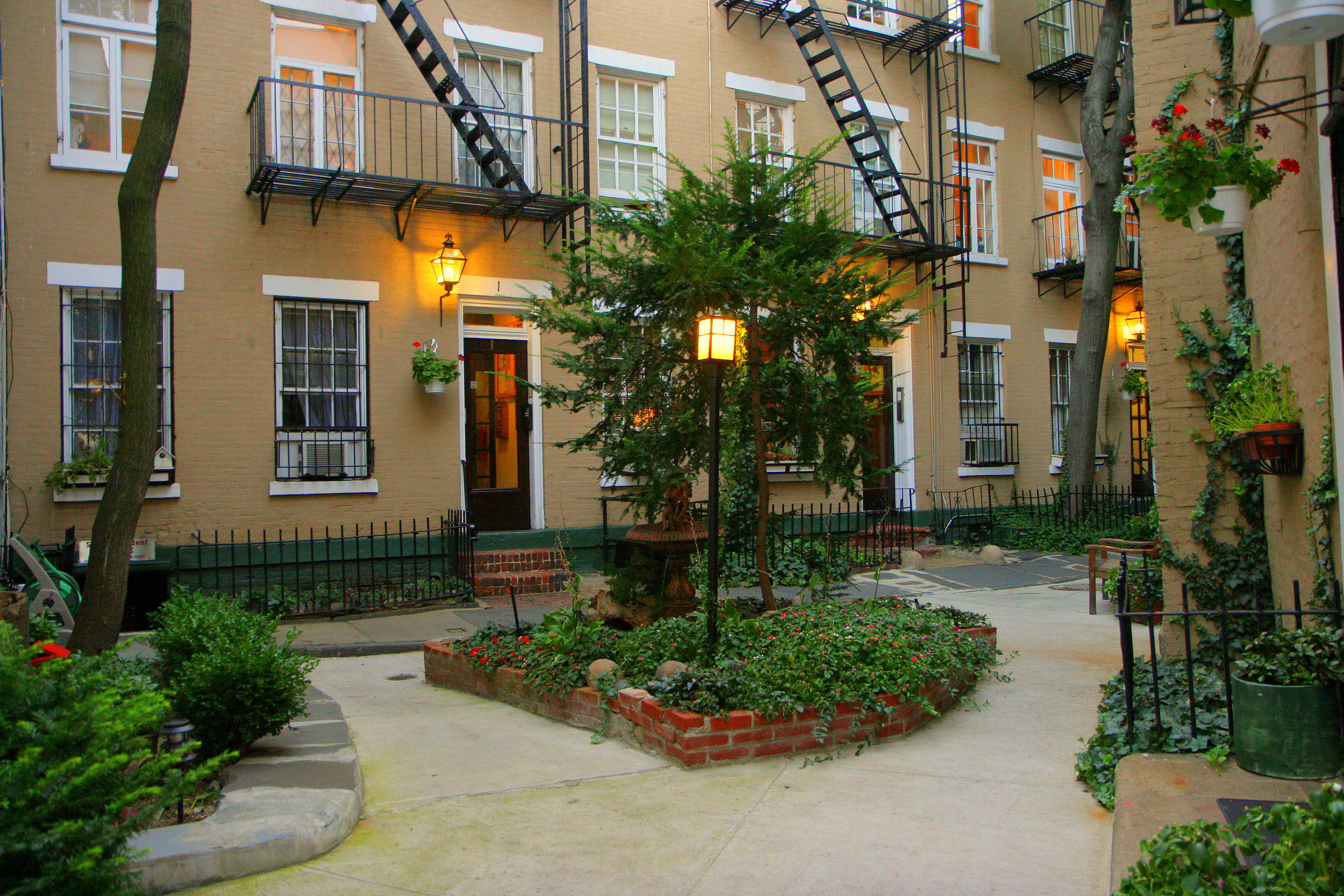 Photo of Milligan Place by Art Cumings