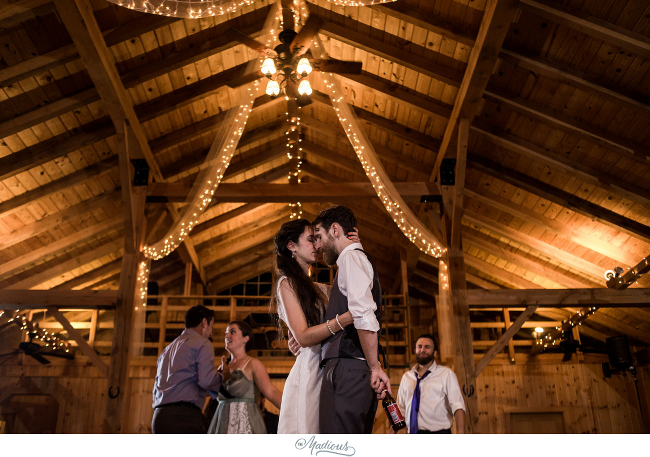 Serra Valley Farms Wedding Lindsay Travis_0200.jpg