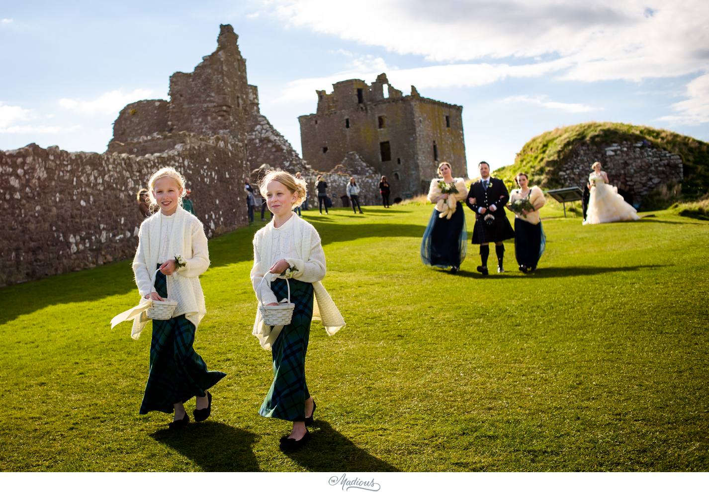 Balbegno_Dunnotar_Castle_Scottland_Wedding_32.jpg