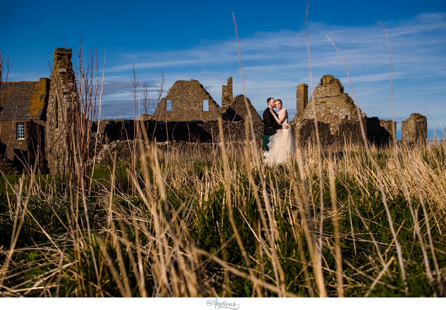 Balbegno_Dunnotar_Castle_Scottland_Wedding_44.jpg