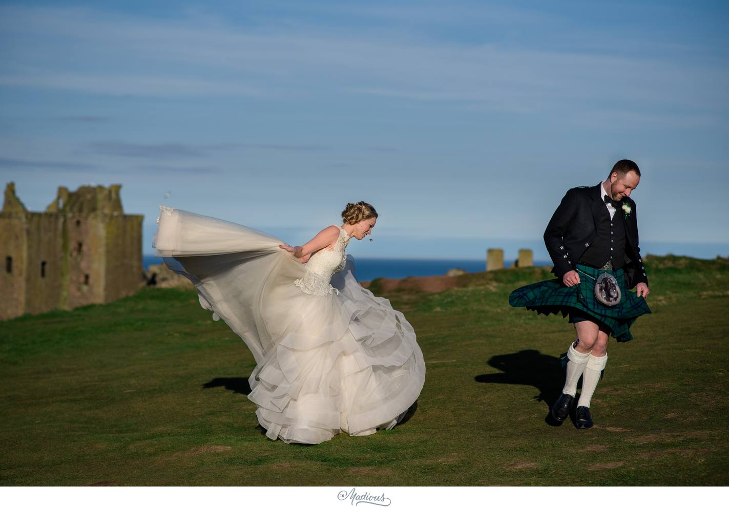 Balbegno_Dunnotar_Castle_Scottland_Wedding_49.jpg