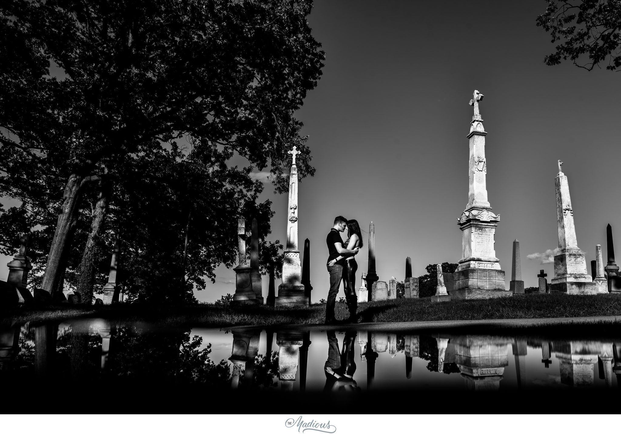 Cemetery engagement gothic photo_0001.JPG