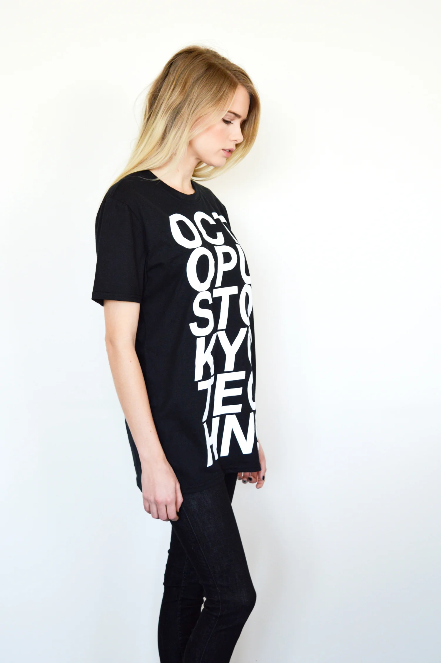 Geo-Tokyo-Female-Side-sm.jpg