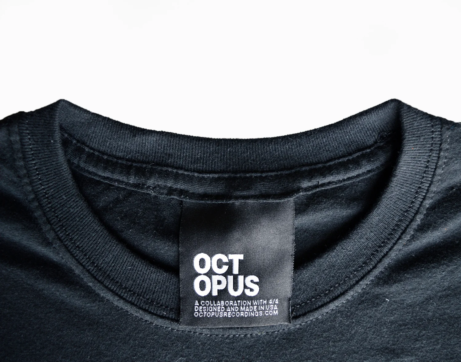 Tee-detail-shot-sm.jpg