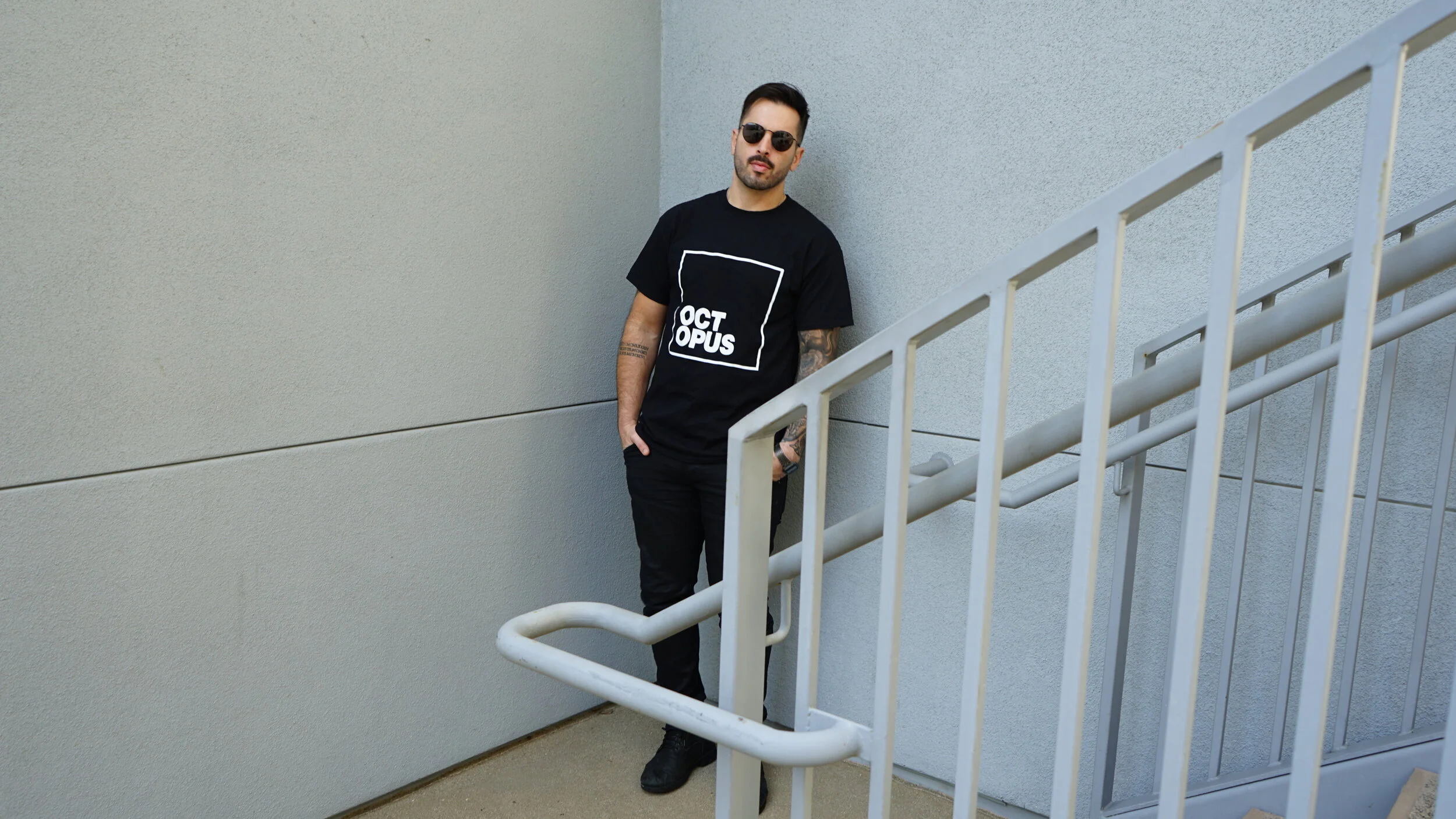 2justin-logo-tee-octopus-merch.JPG