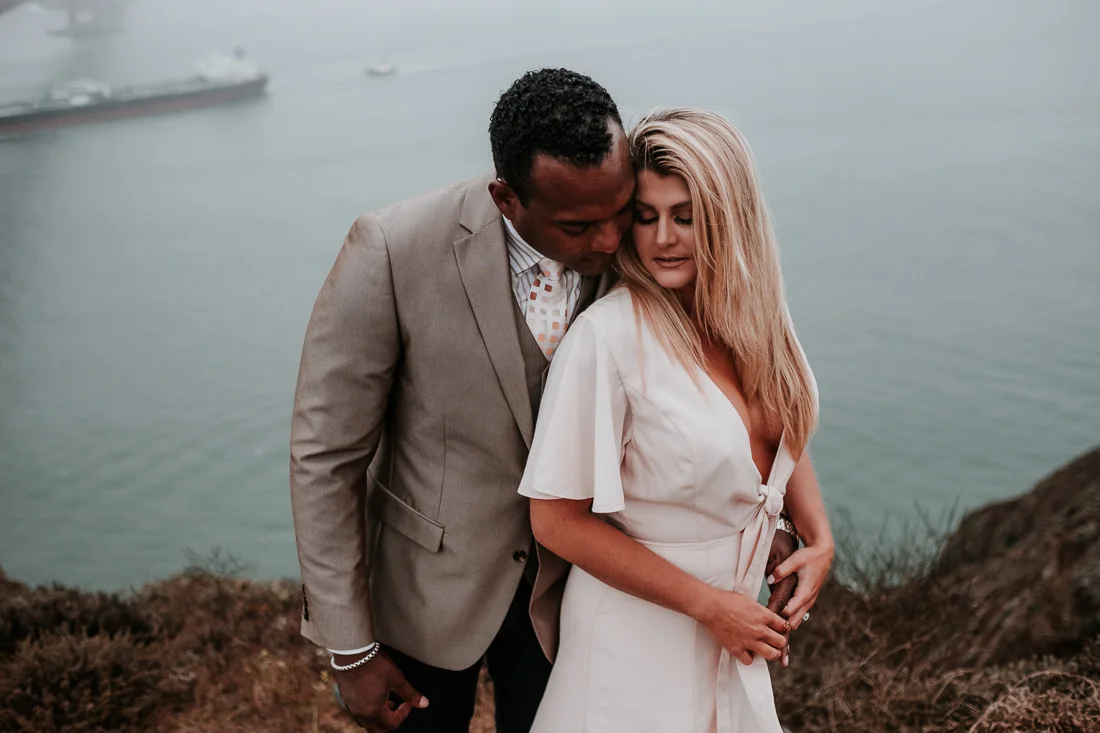 Eden+Jahir.Engagement.Blog.GoldenGateBridge©mileswittboyer.com2017-27.jpg
