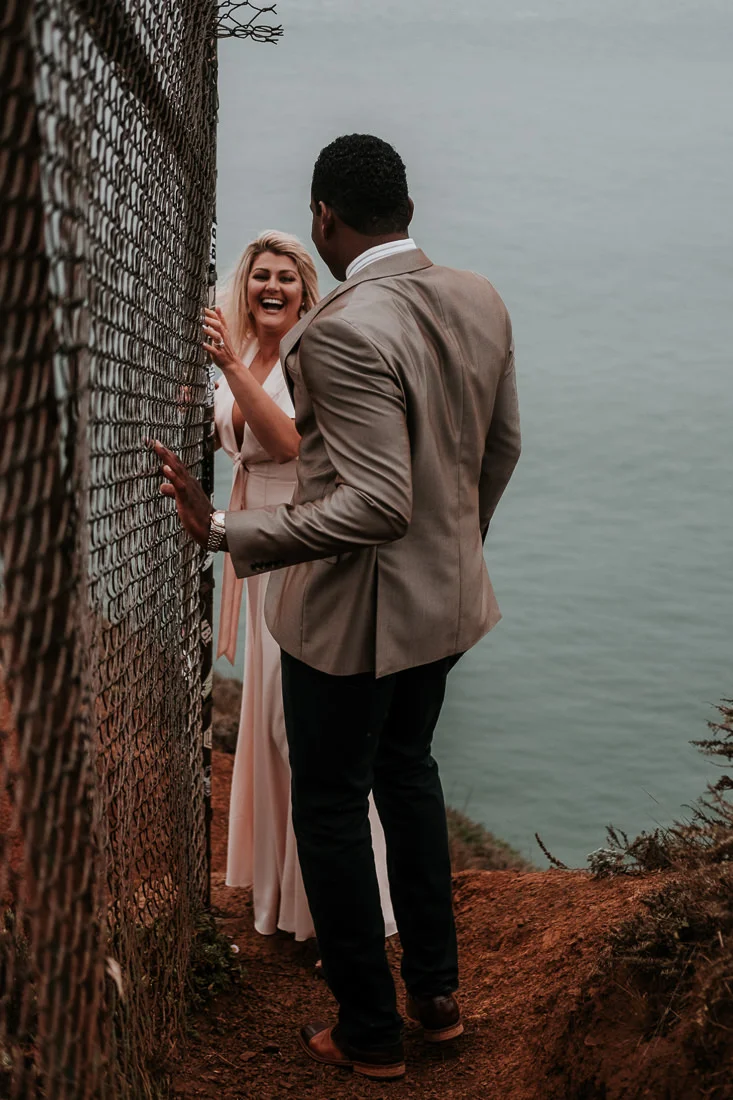 Eden+Jahir.Engagement.Blog.GoldenGateBridge©mileswittboyer.com2017-36.jpg
