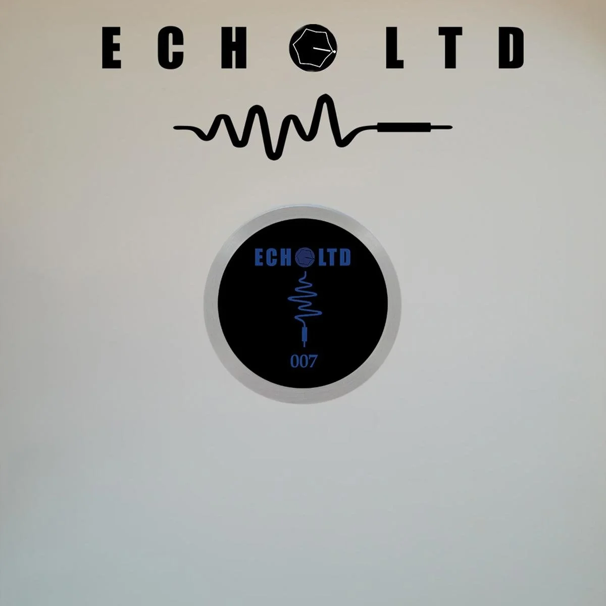 ECHOLTD007_front.jpg