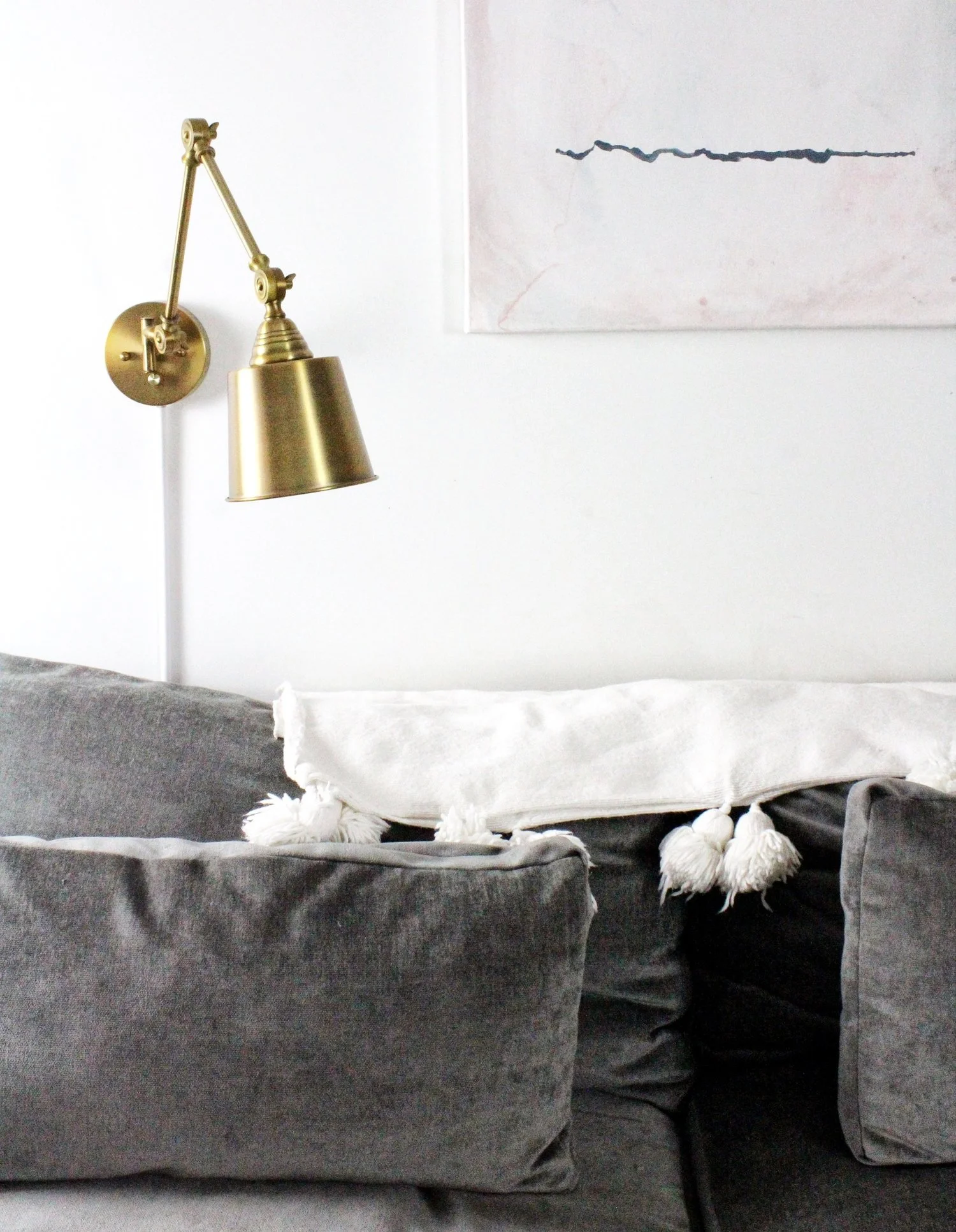 Ashli+Stockton+Apartment+Tour+The+Sunday+Issue.jpg