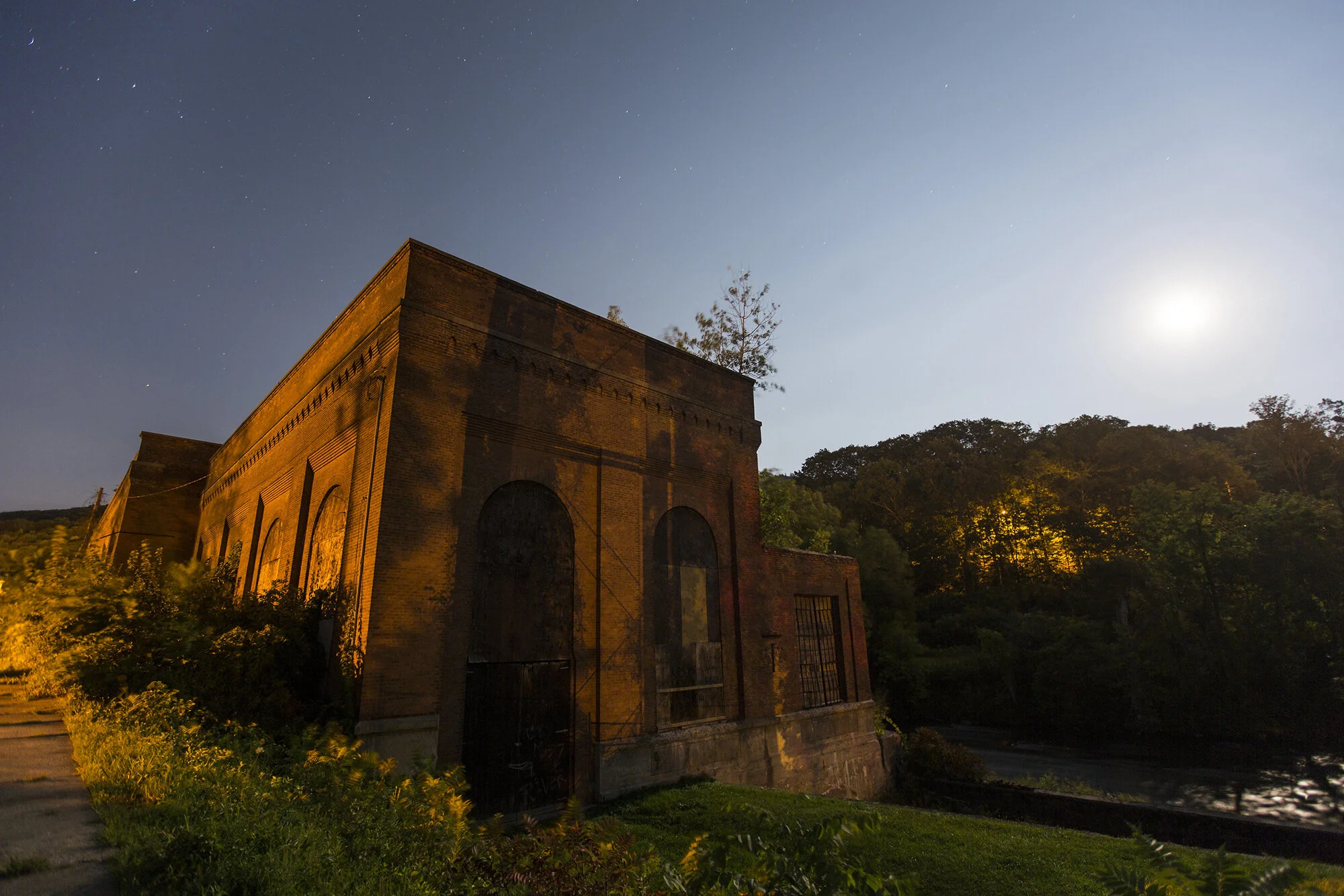 Power House 6-2000.jpg