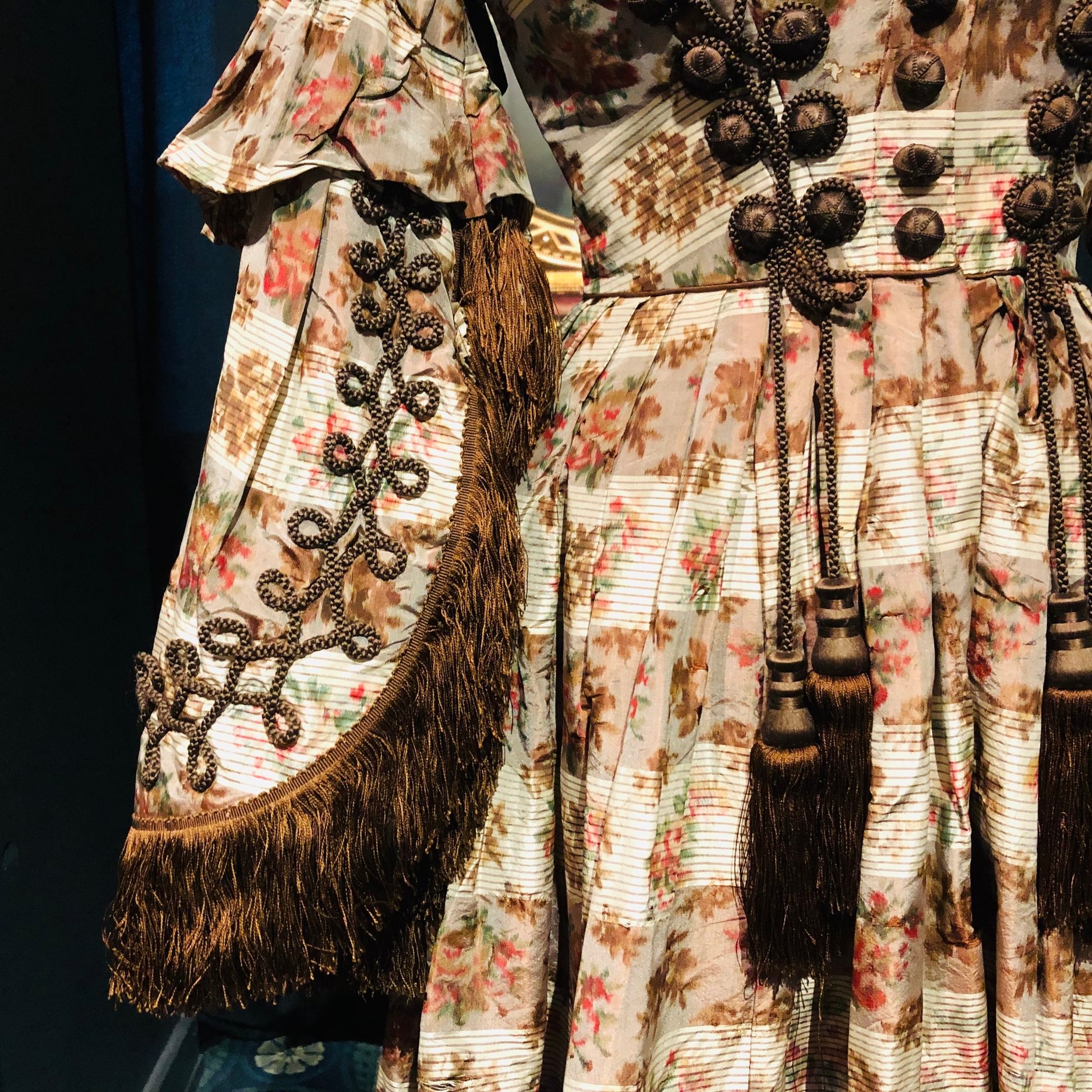 silk dress 4.jpg