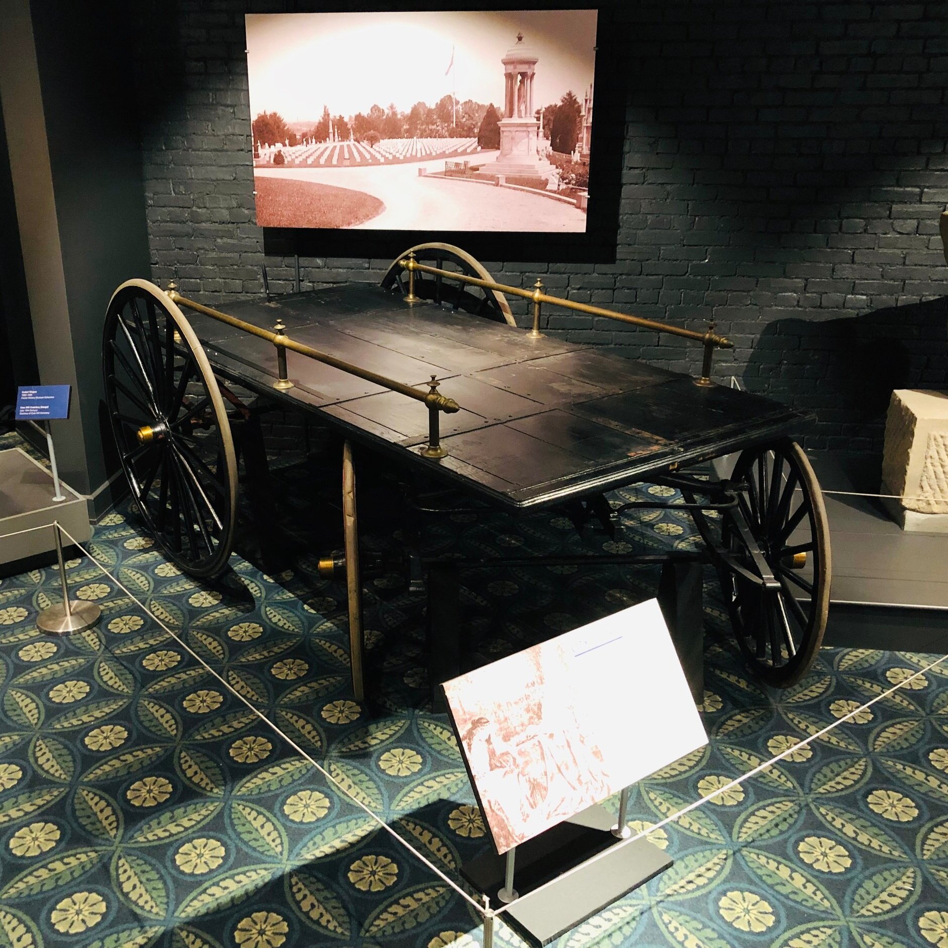 casket+wagon+1.jpg
