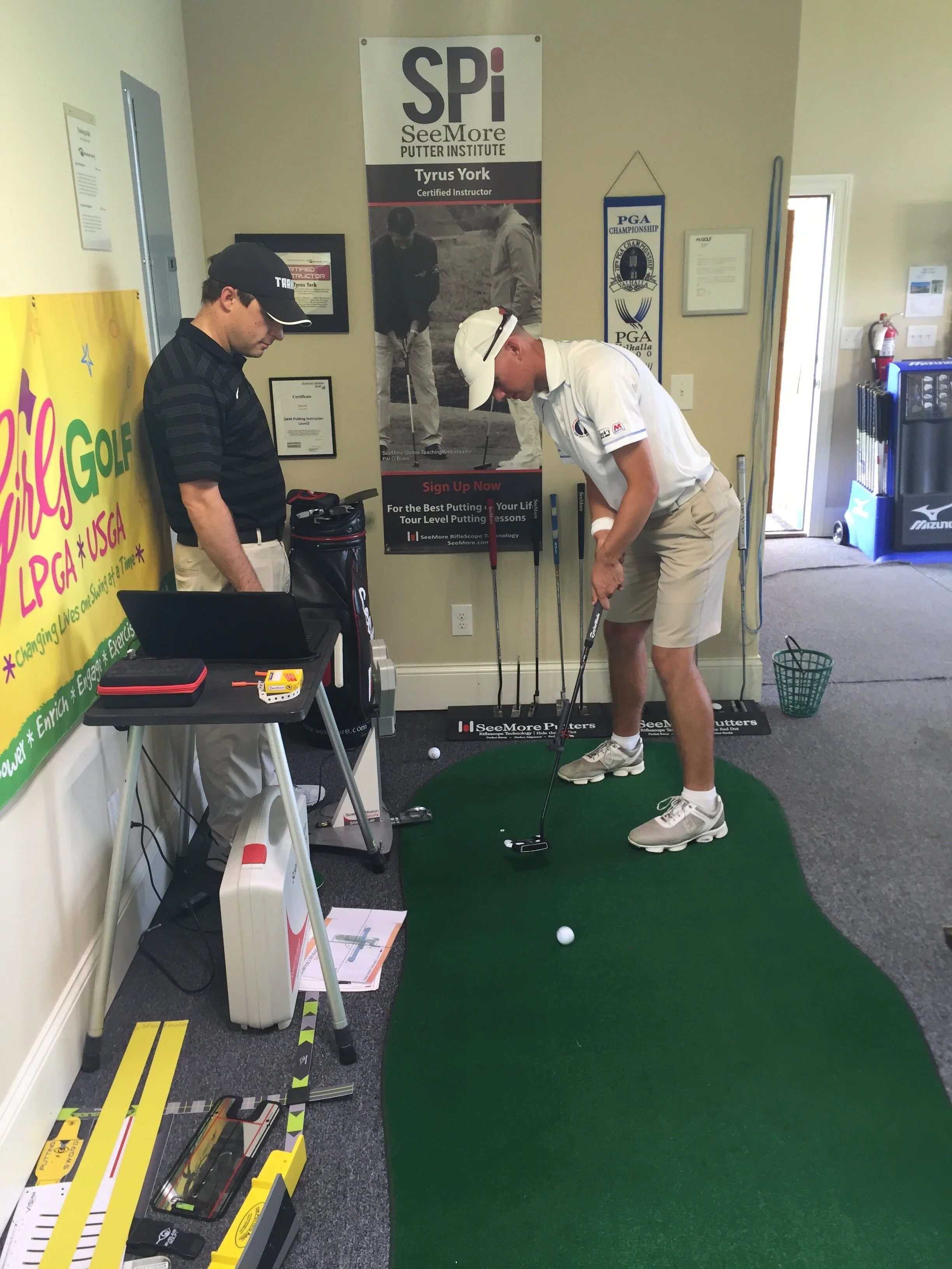 GOLF TIP: Consistent Putting Setup