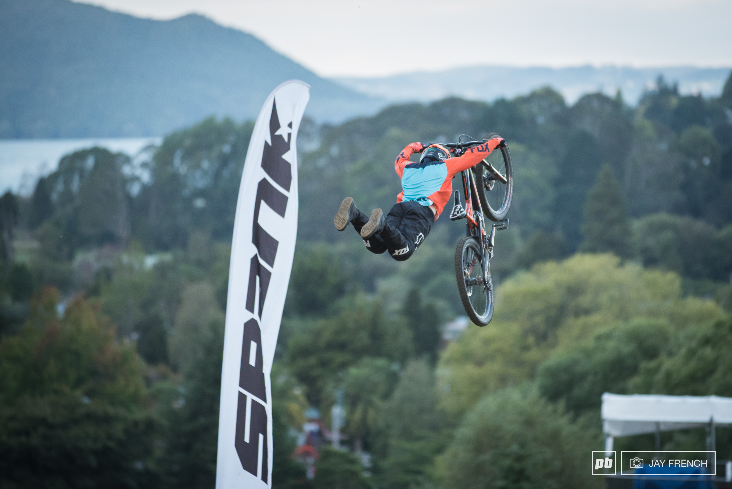 Whoops, looks like Sam Reynolds forgot how to whip