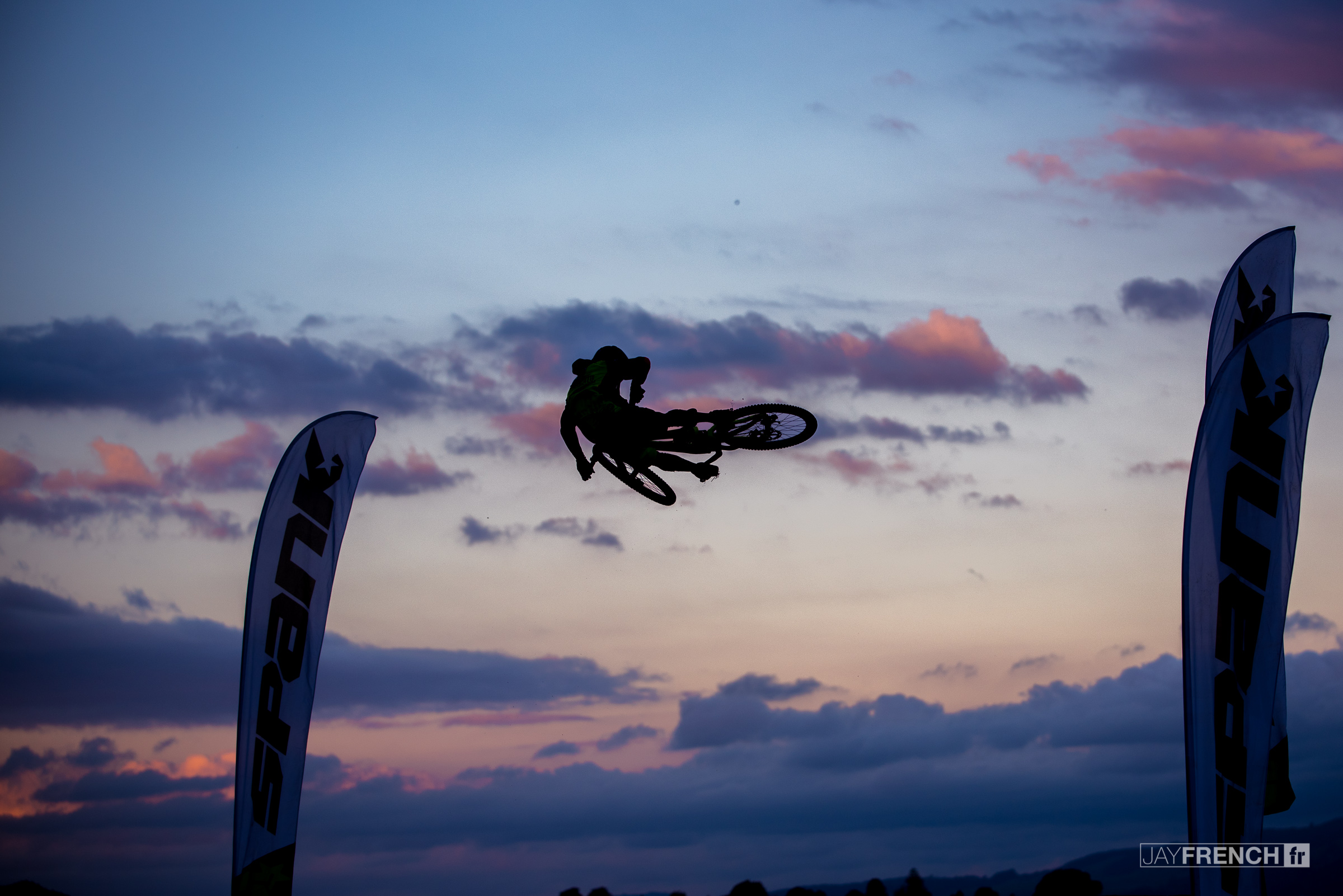 No Whip off is complete without a sunset silhouette banger.
