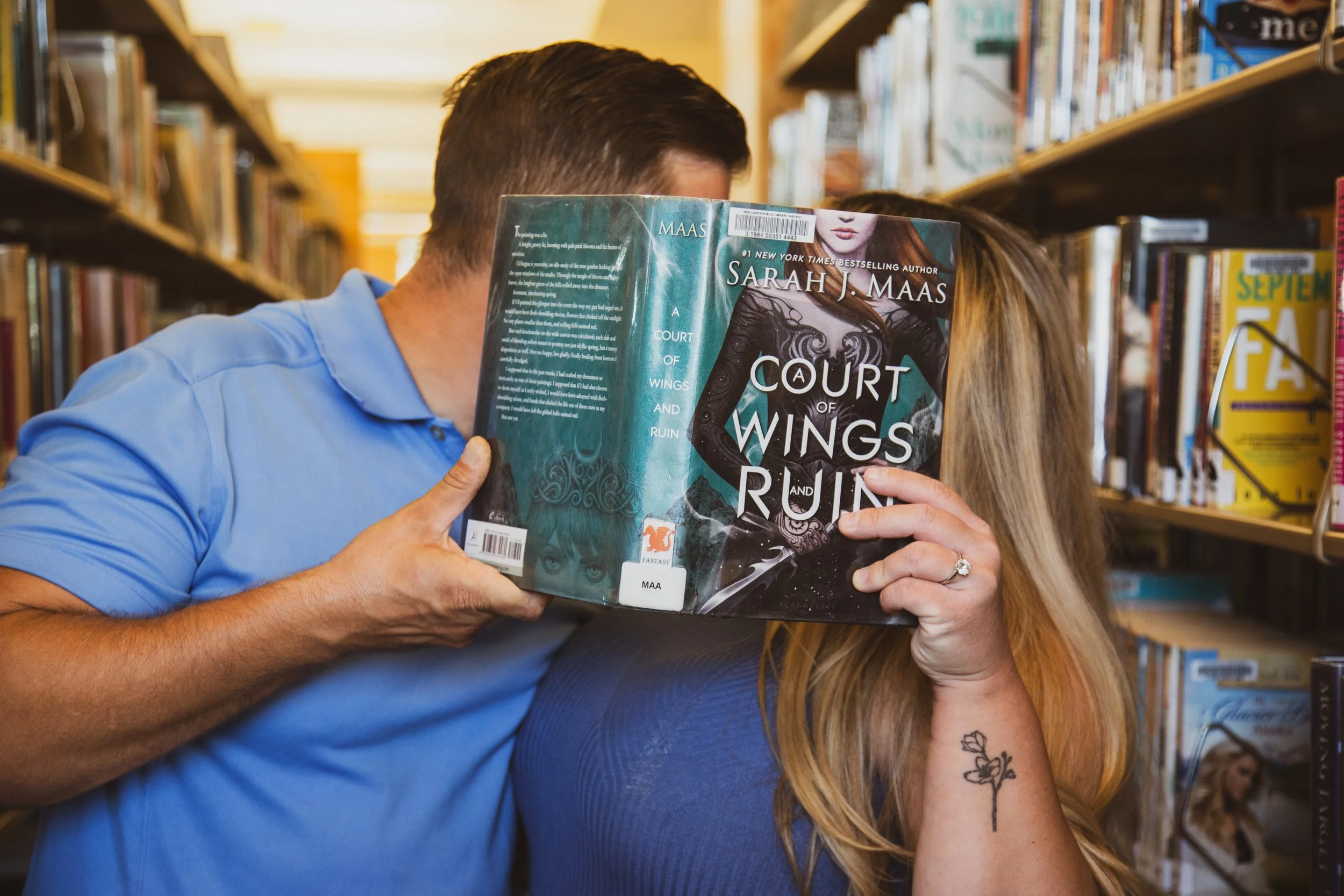 Bookish Photography Illinois | Bookish Couples Photoshoot IL