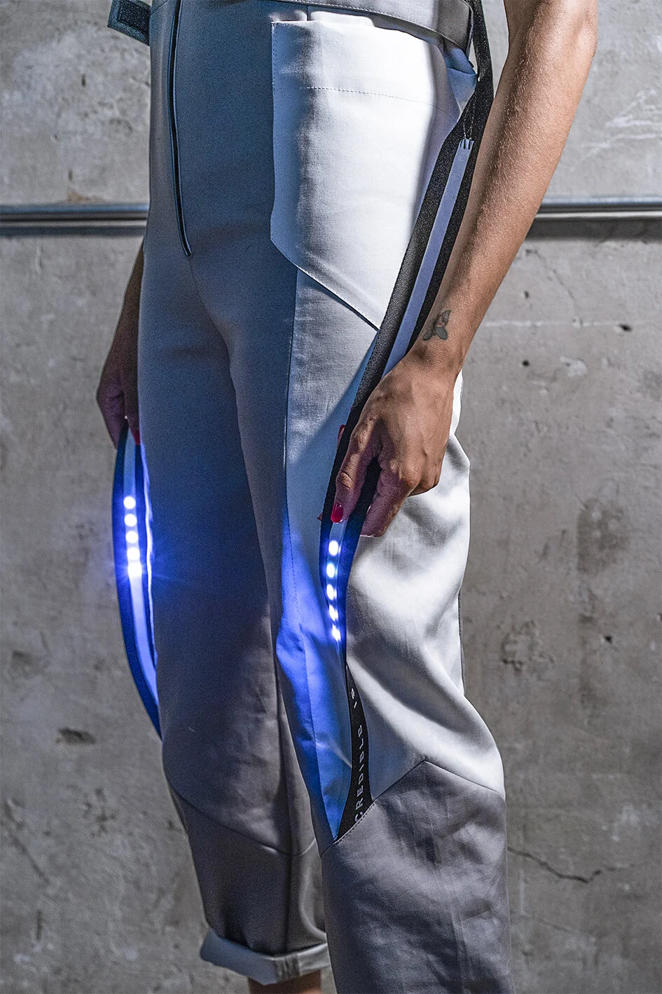 Ceres_LegDetailS.jpg