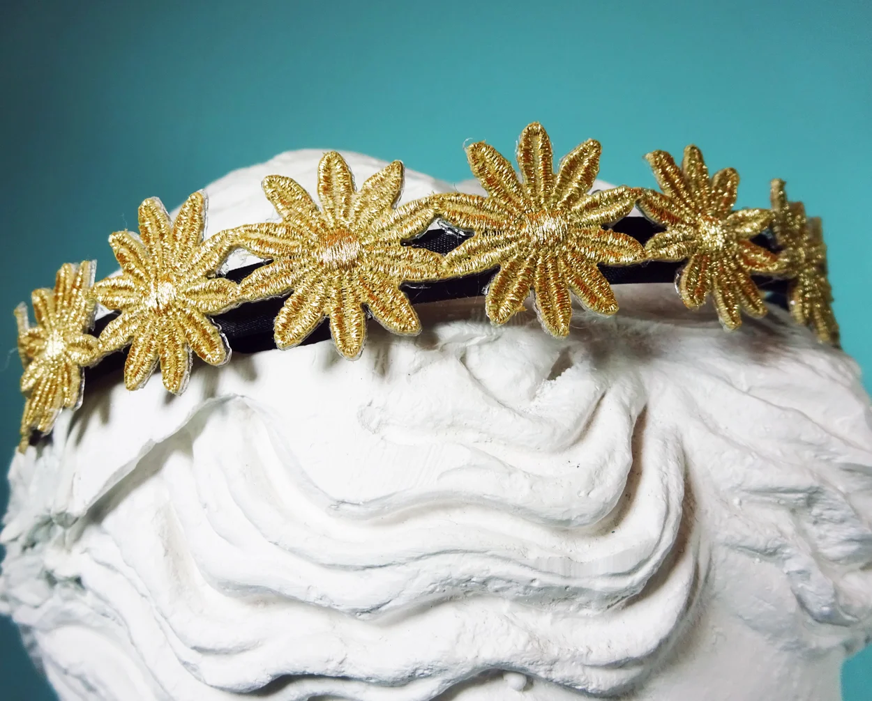 Golden daisy headband2.jpg