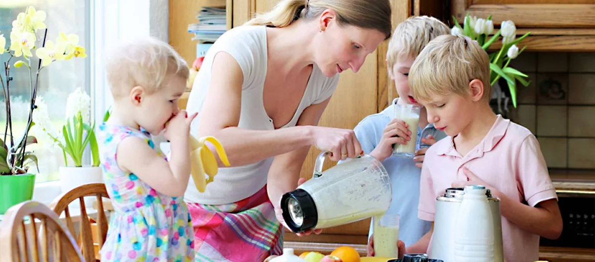A few tips and reminders… Same procedure applies to all. Simply put all the ingredients in your blender. Stop blending until you reach your desired smoothness. Add some ice cubes or crushed ice into your mix to make it more fun and tasty for your kid. Plus, toppings like chocolate chips and whipped cream may help you entice them ones as well. Frozen fruits are preferred for smoothies like this so they won’t get too mushy. You don’t want your kid to stop trying your smoothie just because of the texture. So if you’re planning to make one, you may buy the already frozen ones from the supermarket, or you can simply freeze them the night before. Make them enjoy drinking these breakfast smoothies by serving it in the California Home Goods Vintage Glass Drinking Bottles . And just in case you’ve made more than 1 serving, don’t fret because these glass bottles have tight lids so you can store them up in your fridge, still good for the afternoon or the next day.