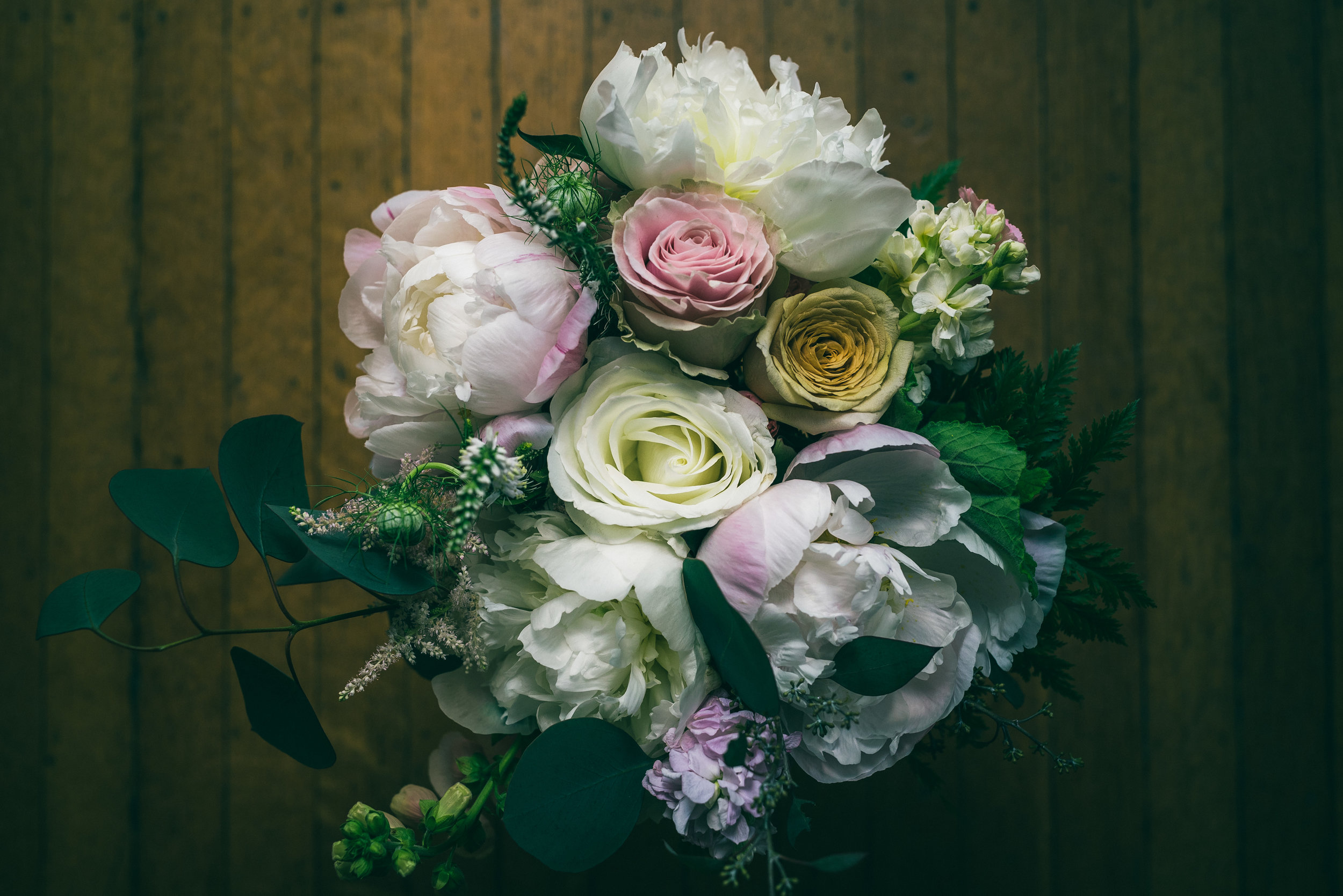 Vesic Photography - Bowerbird Flowers - summer wedding - bridal bouquet
