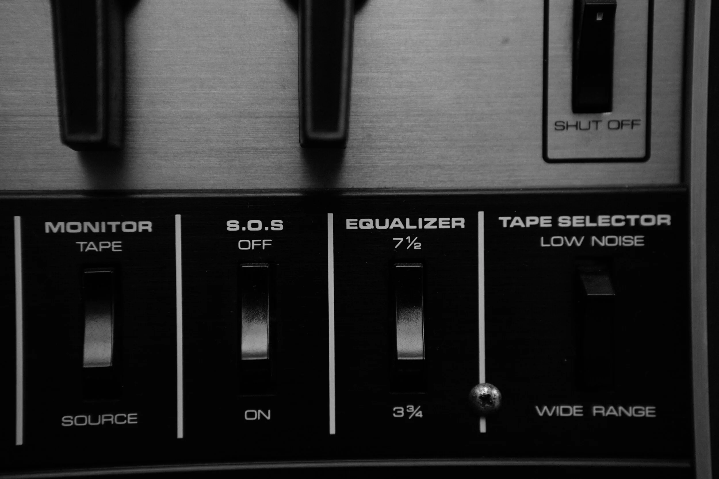 technology-music-sound-audio-1772.jpg