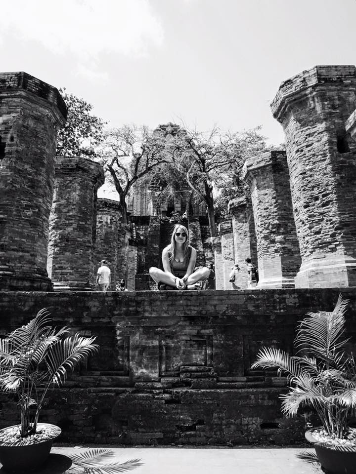 Goddess temple = my kind of temple. This structure was established around 781 & dedicated to Yan Po Nagar, goddess of the country. 👸🏼🌿 You go, girl.