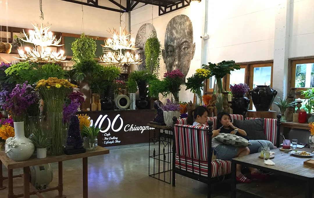 Woo Cafe-Art Gallery-Lifestyle Shop