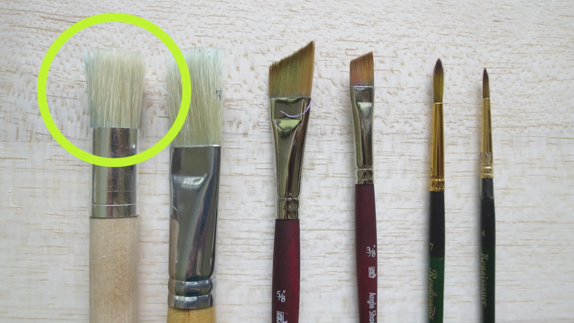 How to choose acrylic paint brushes - Acrylic painting techniques