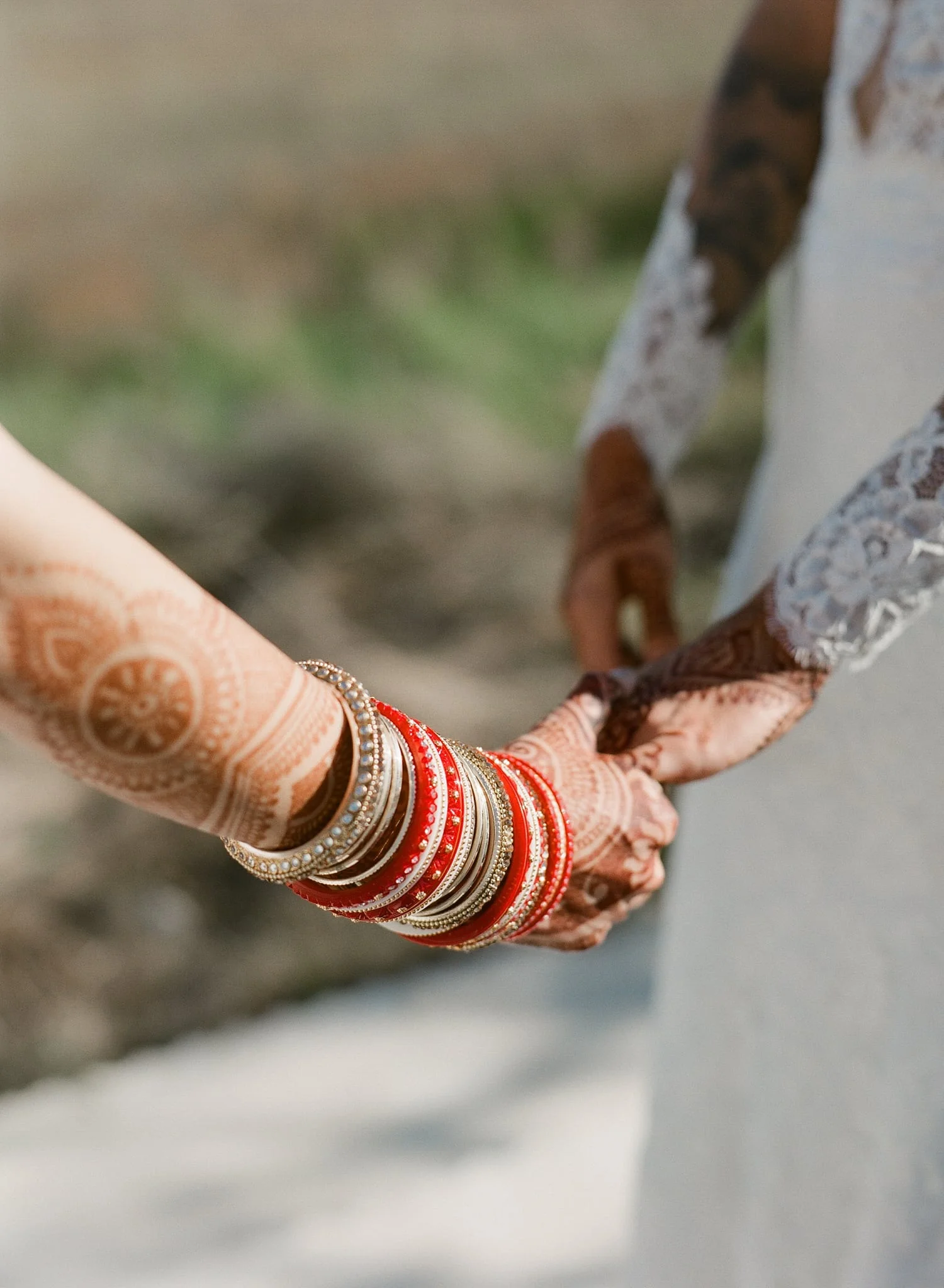AUSTIN-MODERN-MONOCHROMATIC-INDIAN-WEDDING-00296.jpg